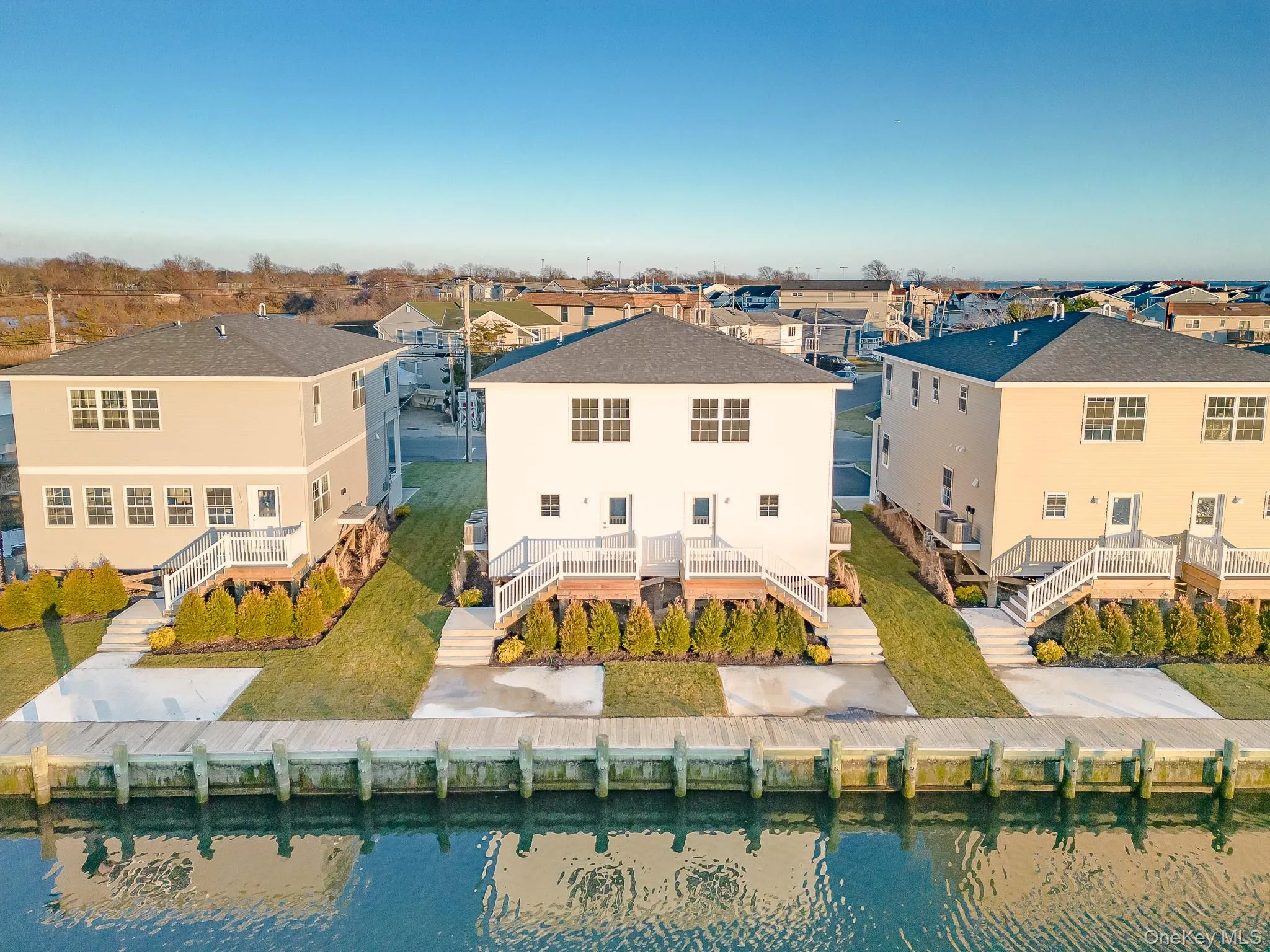 Bird's eye view of a nearby body of water Bird's eye view of a nearby body of water