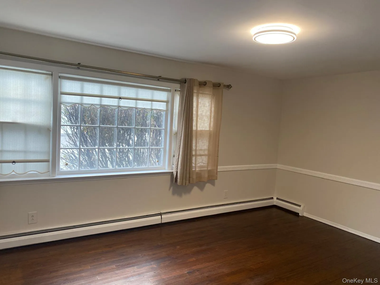 100 Kings Avenue, Hempstead, NY, 5 Bedrooms Bedrooms, 9 Rooms Rooms,4 BathroomsBathrooms,Residential Lease,For Rent,Kings,0,944040 100 Kings Avenue, Hempstead, NY, 5 Bedrooms Bedrooms, 9 Rooms Rooms,4 BathroomsBathrooms,Residential Lease,For Rent,Kings,0,944040