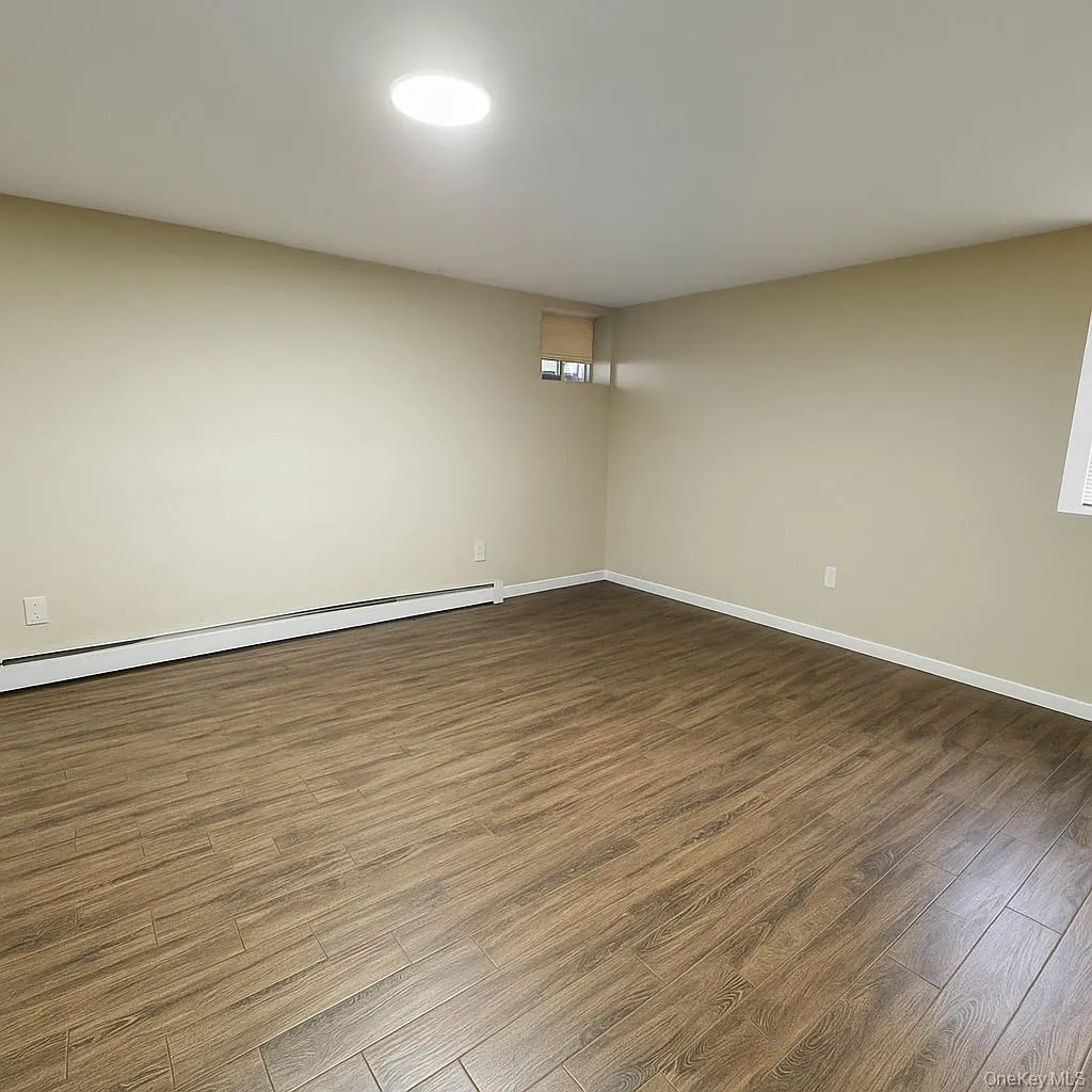 9 Clinton Street, Poughkeepsie, NY, 1 Bedroom Bedrooms, 4 Rooms Rooms,1 BathroomBathrooms,Residential Lease,Idx,Clinton,0,944074 9 Clinton Street, Poughkeepsie, NY, 1 Bedroom Bedrooms, 4 Rooms Rooms,1 BathroomBathrooms,Residential Lease,Idx,Clinton,0,944074