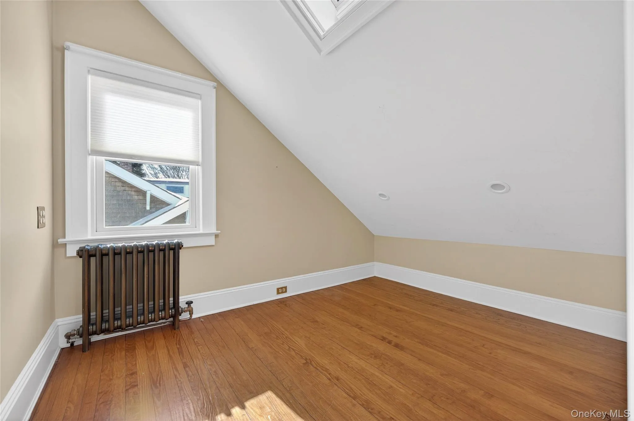 35 Birch Street, Oyster Bay, NY, 4 Bedrooms Bedrooms, 9 Rooms Rooms,3 BathroomsBathrooms,Residential Lease,For Rent,Birch,0,944113 35 Birch Street, Oyster Bay, NY, 4 Bedrooms Bedrooms, 9 Rooms Rooms,3 BathroomsBathrooms,Residential Lease,For Rent,Birch,0,944113