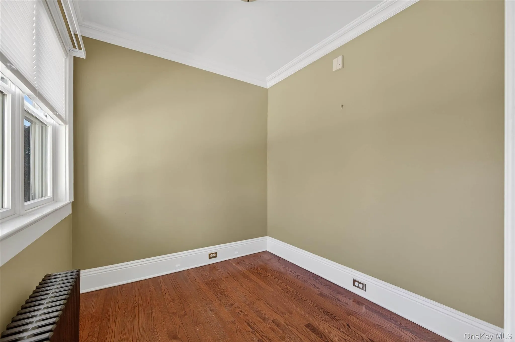 35 Birch Street, Oyster Bay, NY, 4 Bedrooms Bedrooms, 9 Rooms Rooms,3 BathroomsBathrooms,Residential Lease,For Rent,Birch,0,944113 35 Birch Street, Oyster Bay, NY, 4 Bedrooms Bedrooms, 9 Rooms Rooms,3 BathroomsBathrooms,Residential Lease,For Rent,Birch,0,944113