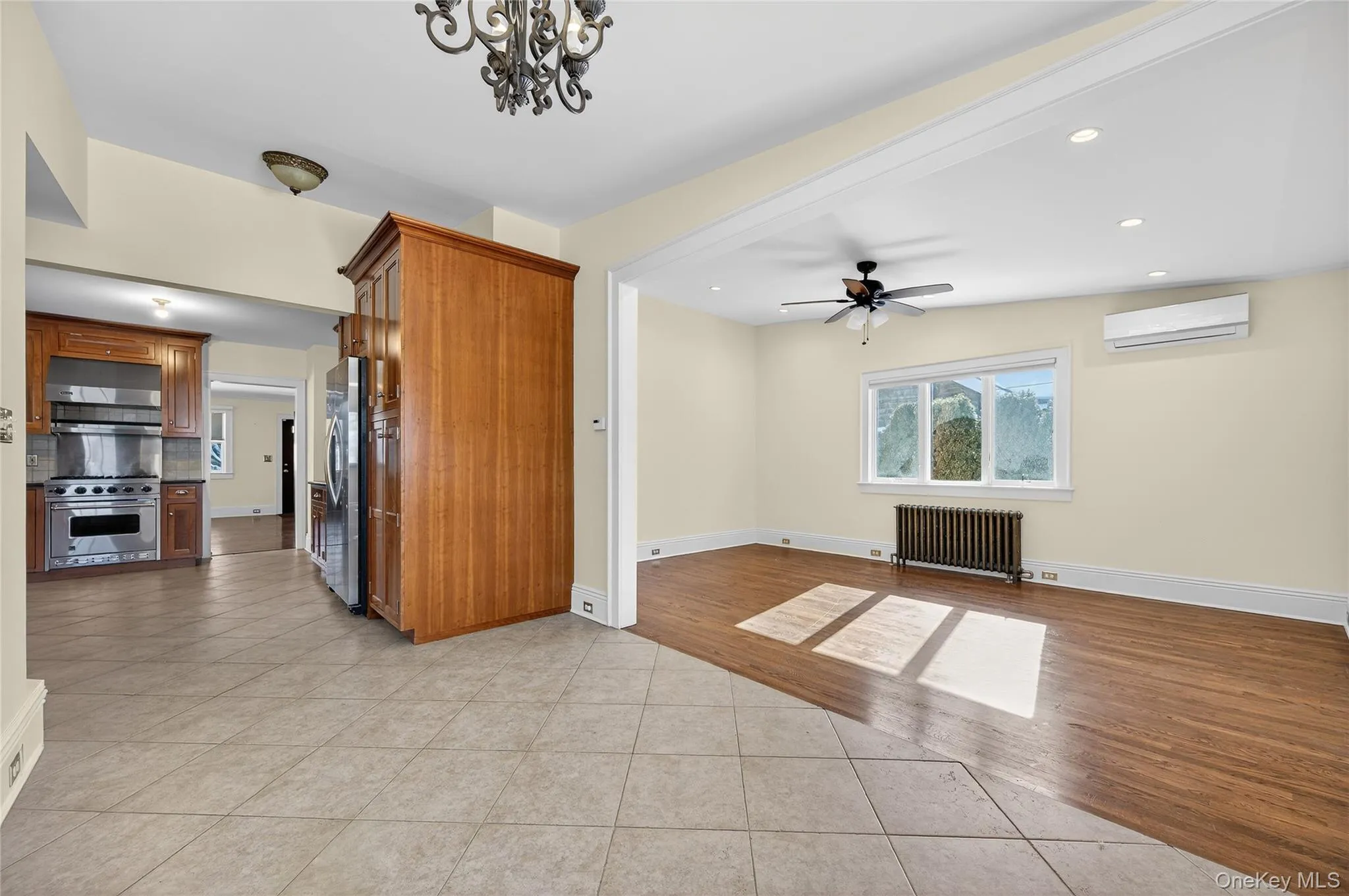 35 Birch Street, Oyster Bay, NY, 4 Bedrooms Bedrooms, 9 Rooms Rooms,3 BathroomsBathrooms,Residential Lease,For Rent,Birch,0,944113 35 Birch Street, Oyster Bay, NY, 4 Bedrooms Bedrooms, 9 Rooms Rooms,3 BathroomsBathrooms,Residential Lease,For Rent,Birch,0,944113