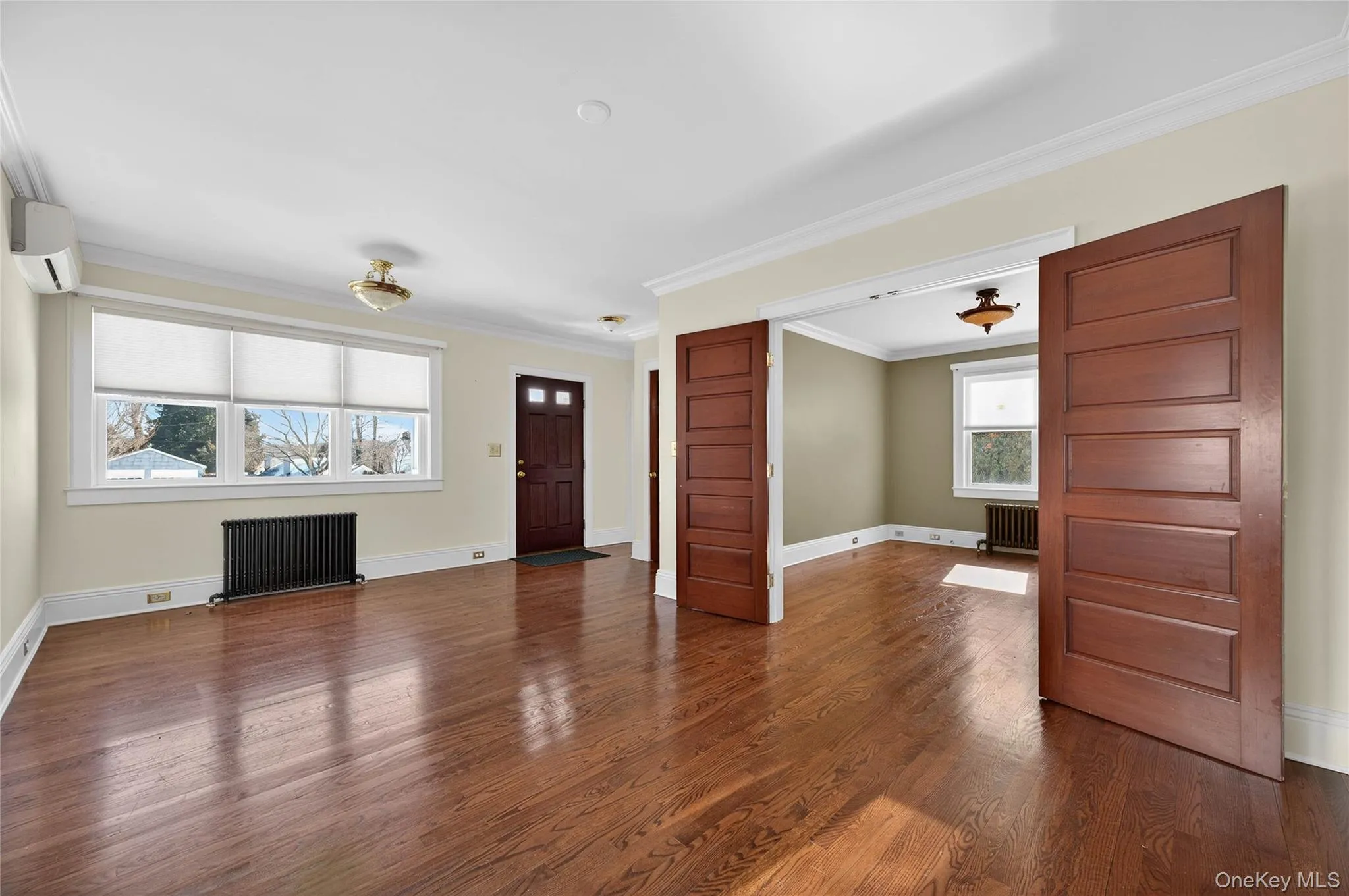 35 Birch Street, Oyster Bay, NY, 4 Bedrooms Bedrooms, 9 Rooms Rooms,3 BathroomsBathrooms,Residential Lease,For Rent,Birch,0,944113 35 Birch Street, Oyster Bay, NY, 4 Bedrooms Bedrooms, 9 Rooms Rooms,3 BathroomsBathrooms,Residential Lease,For Rent,Birch,0,944113
