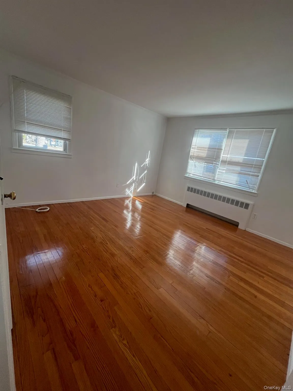 117 Blydenburg Avenue, Smithtown, NY, 4 Bedrooms Bedrooms, 6 Rooms Rooms,3 BathroomsBathrooms,Residential Lease,For Rent,Blydenburg,0,944144 117 Blydenburg Avenue, Smithtown, NY, 4 Bedrooms Bedrooms, 6 Rooms Rooms,3 BathroomsBathrooms,Residential Lease,For Rent,Blydenburg,0,944144