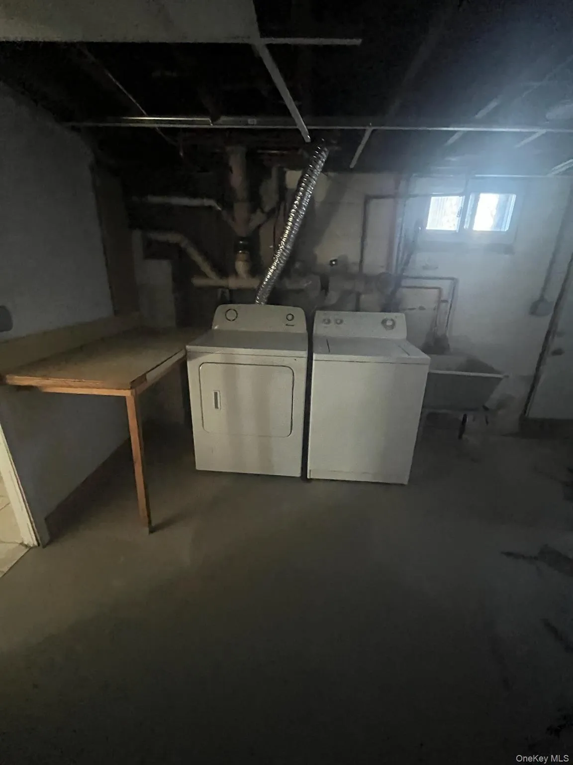 117 Blydenburg Avenue, Smithtown, NY, 4 Bedrooms Bedrooms, 6 Rooms Rooms,3 BathroomsBathrooms,Residential Lease,For Rent,Blydenburg,0,944144 117 Blydenburg Avenue, Smithtown, NY, 4 Bedrooms Bedrooms, 6 Rooms Rooms,3 BathroomsBathrooms,Residential Lease,For Rent,Blydenburg,0,944144