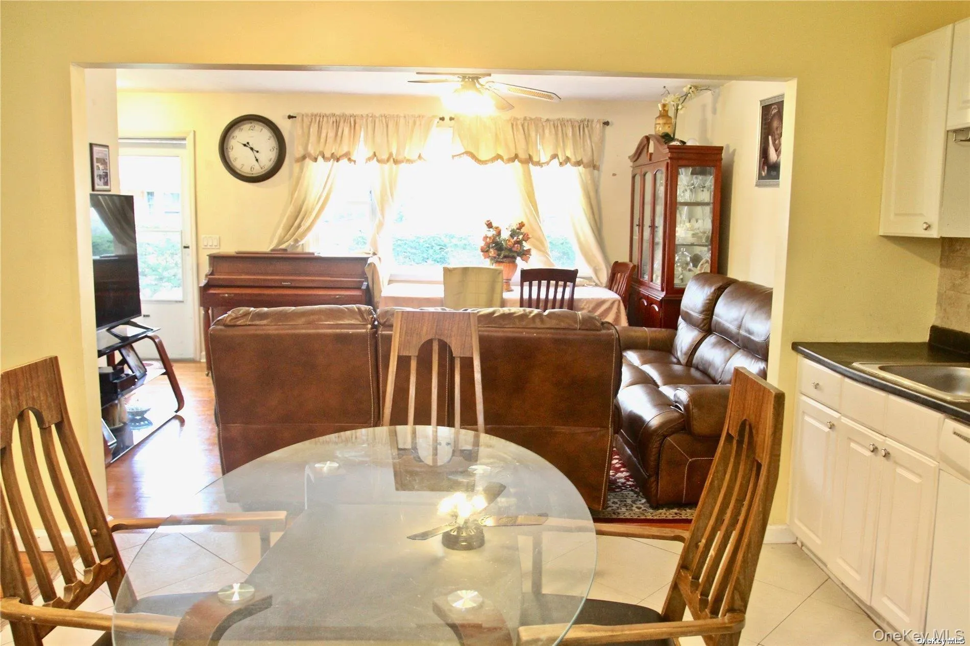 spacious combo living room spacious combo living room