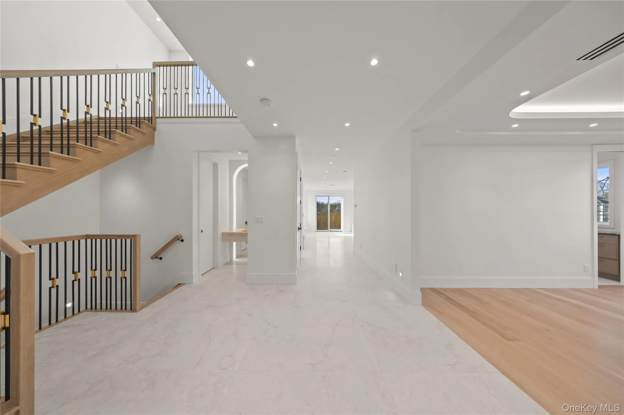 Foyer Foyer