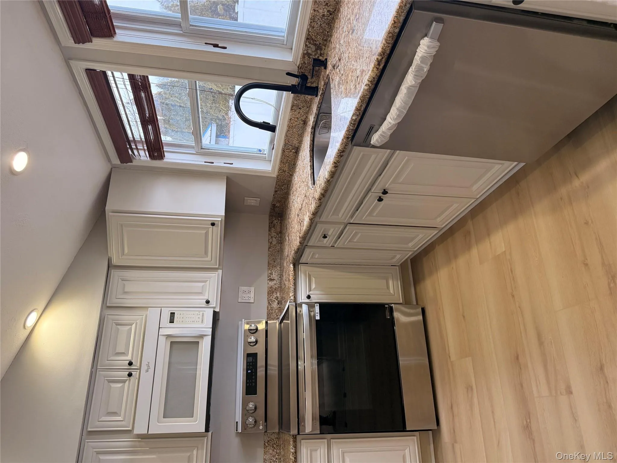 549 Blue Point Road, Brookhaven, NY, 4 Bedrooms Bedrooms, 7 Rooms Rooms,1 BathroomBathrooms,Residential Lease,For Rent,Blue Point,0,944209 549 Blue Point Road, Brookhaven, NY, 4 Bedrooms Bedrooms, 7 Rooms Rooms,1 BathroomBathrooms,Residential Lease,For Rent,Blue Point,0,944209