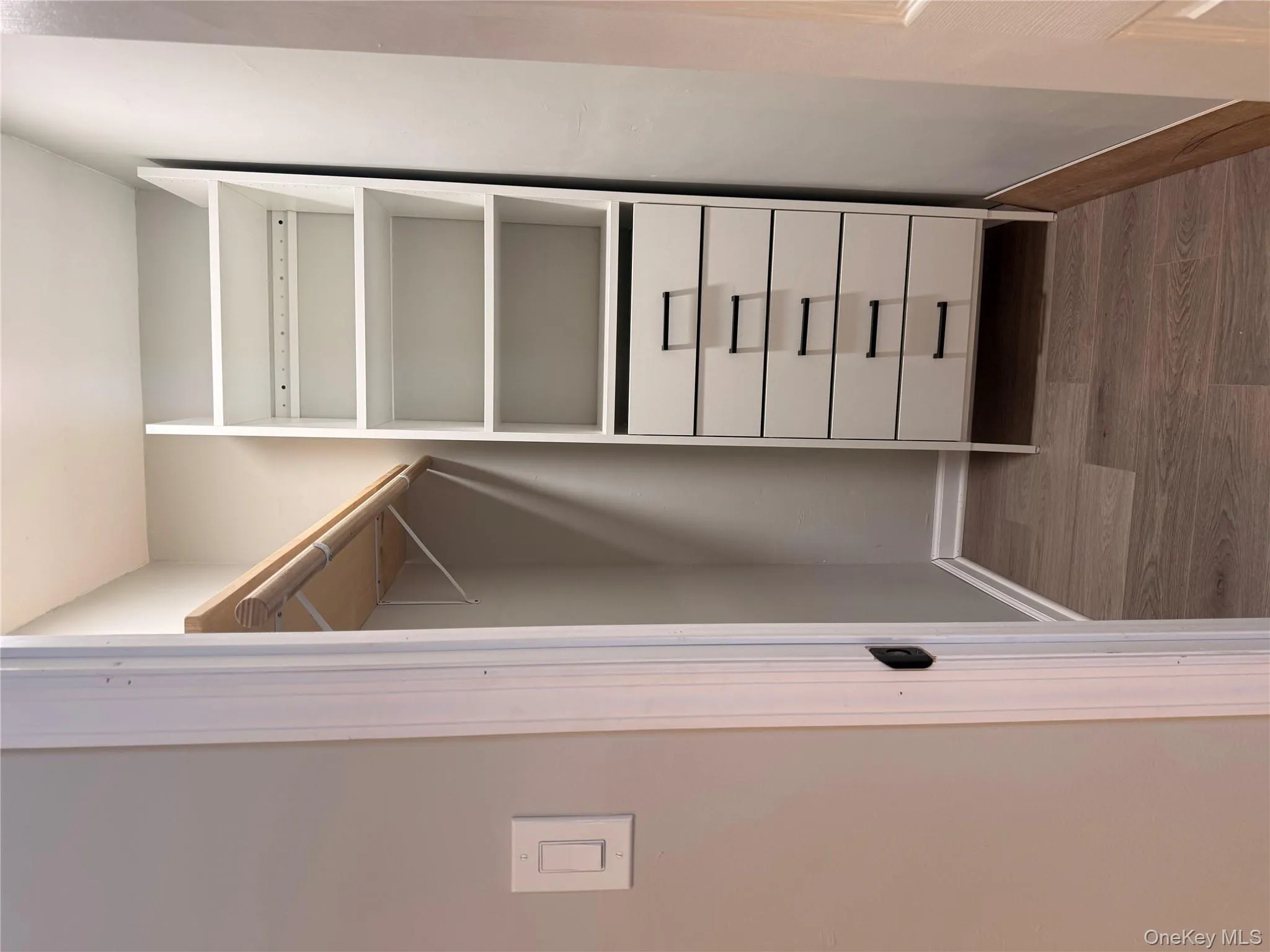 549 Blue Point Road, Brookhaven, NY, 4 Bedrooms Bedrooms, 7 Rooms Rooms,1 BathroomBathrooms,Residential Lease,For Rent,Blue Point,0,944209 549 Blue Point Road, Brookhaven, NY, 4 Bedrooms Bedrooms, 7 Rooms Rooms,1 BathroomBathrooms,Residential Lease,For Rent,Blue Point,0,944209