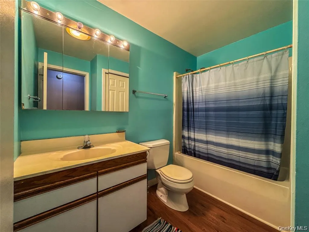 33 Muntz Lane, Haverstraw, NY, 3 Bedrooms Bedrooms, 8 Rooms Rooms,2 BathroomsBathrooms,Residential,For Rent,Muntz,0,944281 33 Muntz Lane, Haverstraw, NY, 3 Bedrooms Bedrooms, 8 Rooms Rooms,2 BathroomsBathrooms,Residential,For Rent,Muntz,0,944281