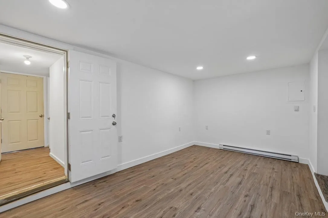 Bonus room Bonus room