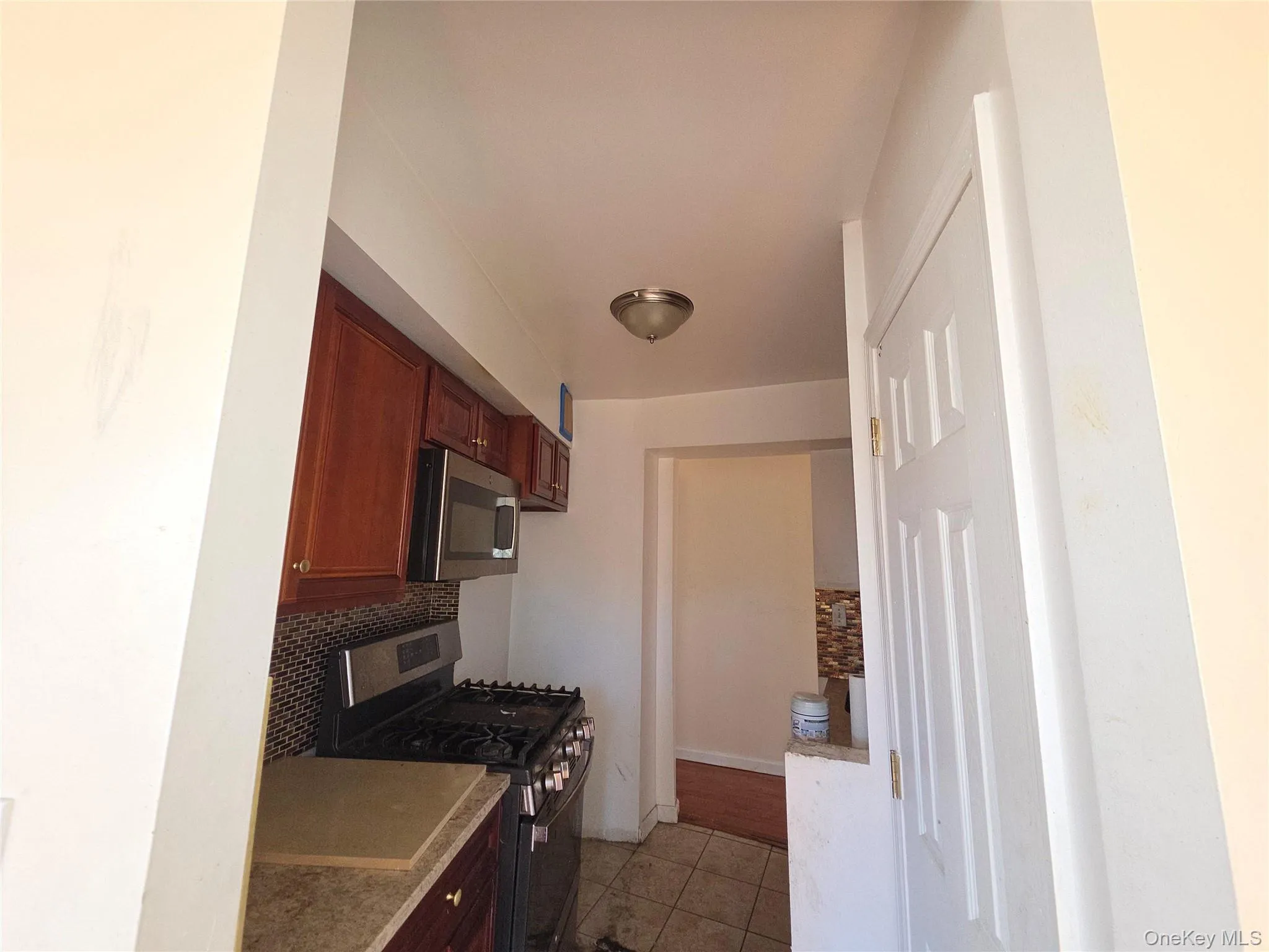 86-16 60th Avenue, New York, NY, 3 Rooms Rooms,1 BathroomBathrooms,Residential,For Rent,60th,0,944359 86-16 60th Avenue, New York, NY, 3 Rooms Rooms,1 BathroomBathrooms,Residential,For Rent,60th,0,944359