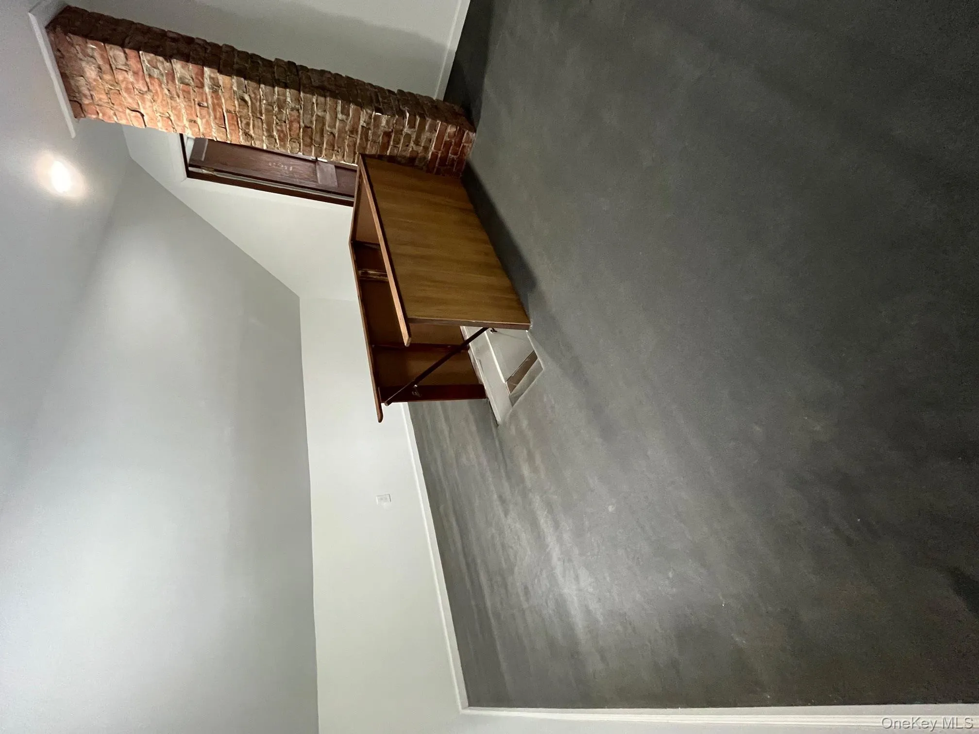 3rd level walk up to Loft 3rd level walk up to Loft