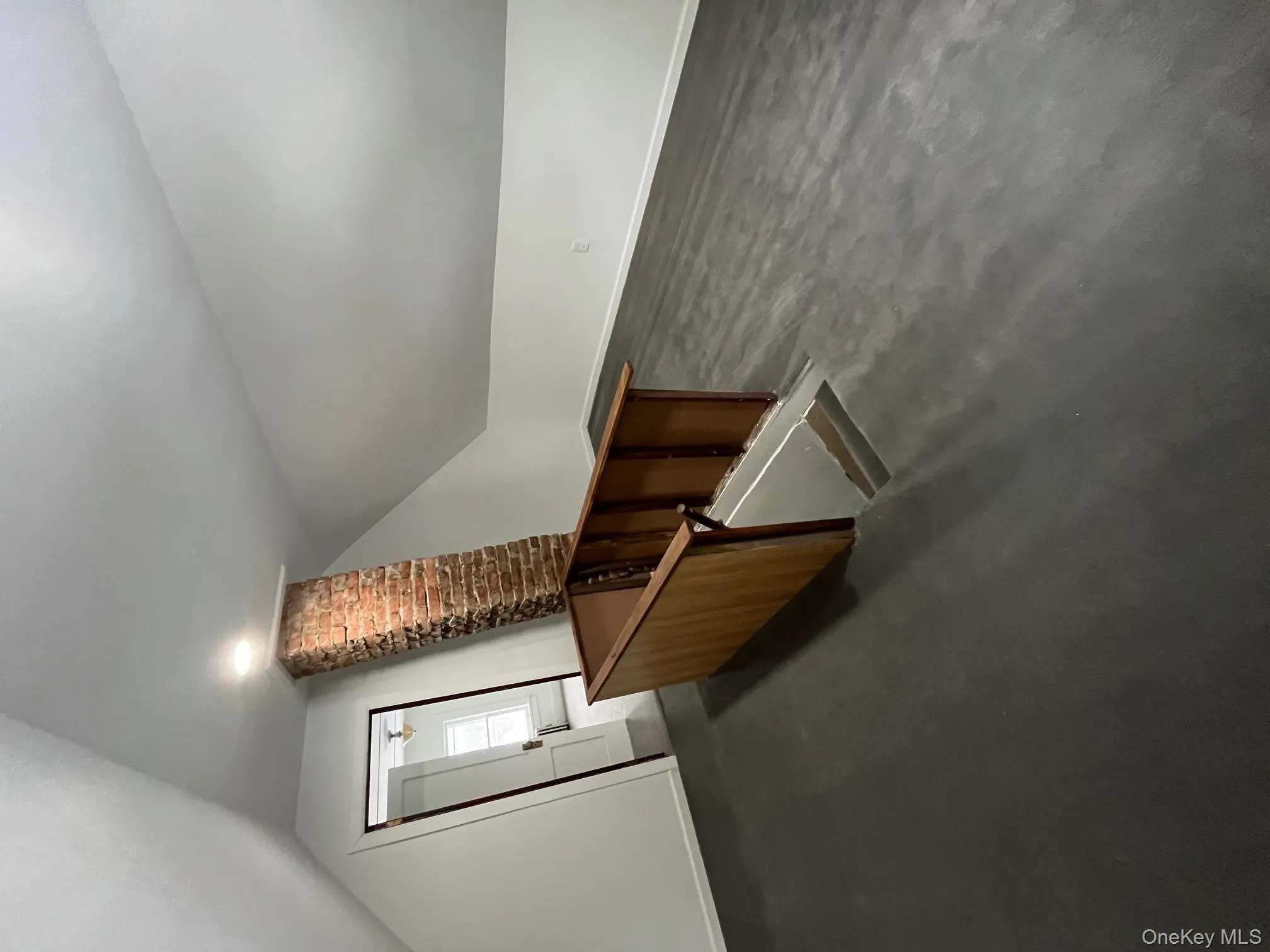 Loft to 4th Bedroom Loft to 4th Bedroom