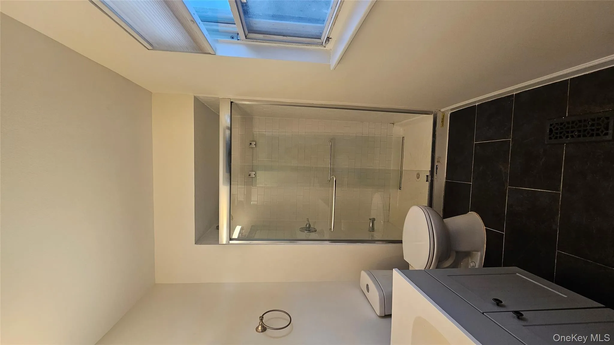 66 Bon Aire Circle, Ramapo, NY, 2 Bedrooms Bedrooms, 5 Rooms Rooms,2 BathroomsBathrooms,Residential Lease,For Rent,Bon Aire,0,944398 66 Bon Aire Circle, Ramapo, NY, 2 Bedrooms Bedrooms, 5 Rooms Rooms,2 BathroomsBathrooms,Residential Lease,For Rent,Bon Aire,0,944398