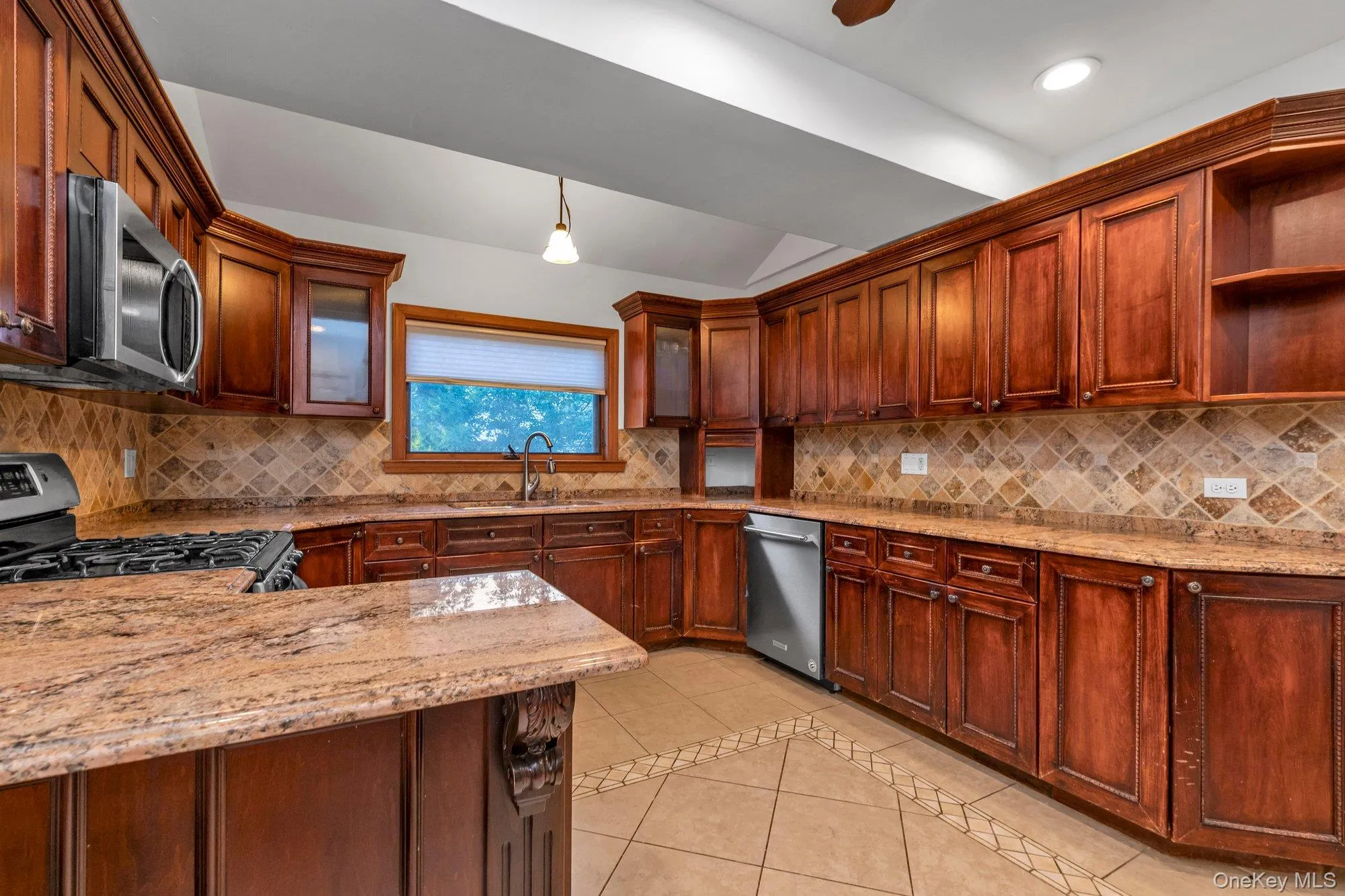 265 Jefferson Street, Hempstead, NY, 4 Bedrooms Bedrooms, 7 Rooms Rooms,3 BathroomsBathrooms,Residential,For Rent,Jefferson,0,KEY944407 265 Jefferson Street, Hempstead, NY, 4 Bedrooms Bedrooms, 7 Rooms Rooms,3 BathroomsBathrooms,Residential,For Rent,Jefferson,0,KEY944407