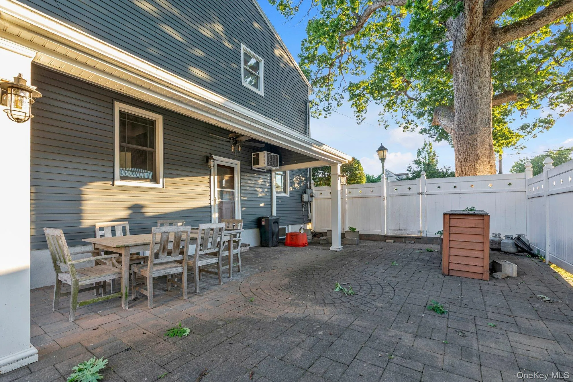 265 Jefferson Street, Hempstead, NY, 4 Bedrooms Bedrooms, 7 Rooms Rooms,3 BathroomsBathrooms,Residential,For Rent,Jefferson,0,KEY944407 265 Jefferson Street, Hempstead, NY, 4 Bedrooms Bedrooms, 7 Rooms Rooms,3 BathroomsBathrooms,Residential,For Rent,Jefferson,0,KEY944407