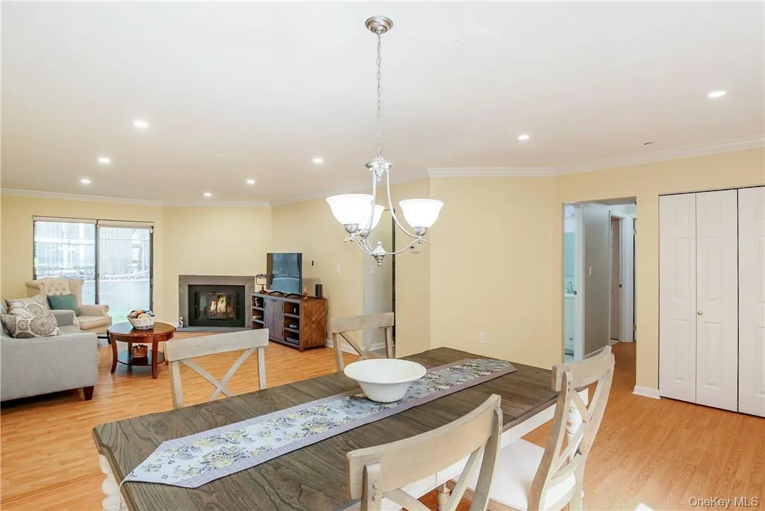 Enjoy this spacious, well lit, open floor plan Enjoy this spacious, well lit, open floor plan