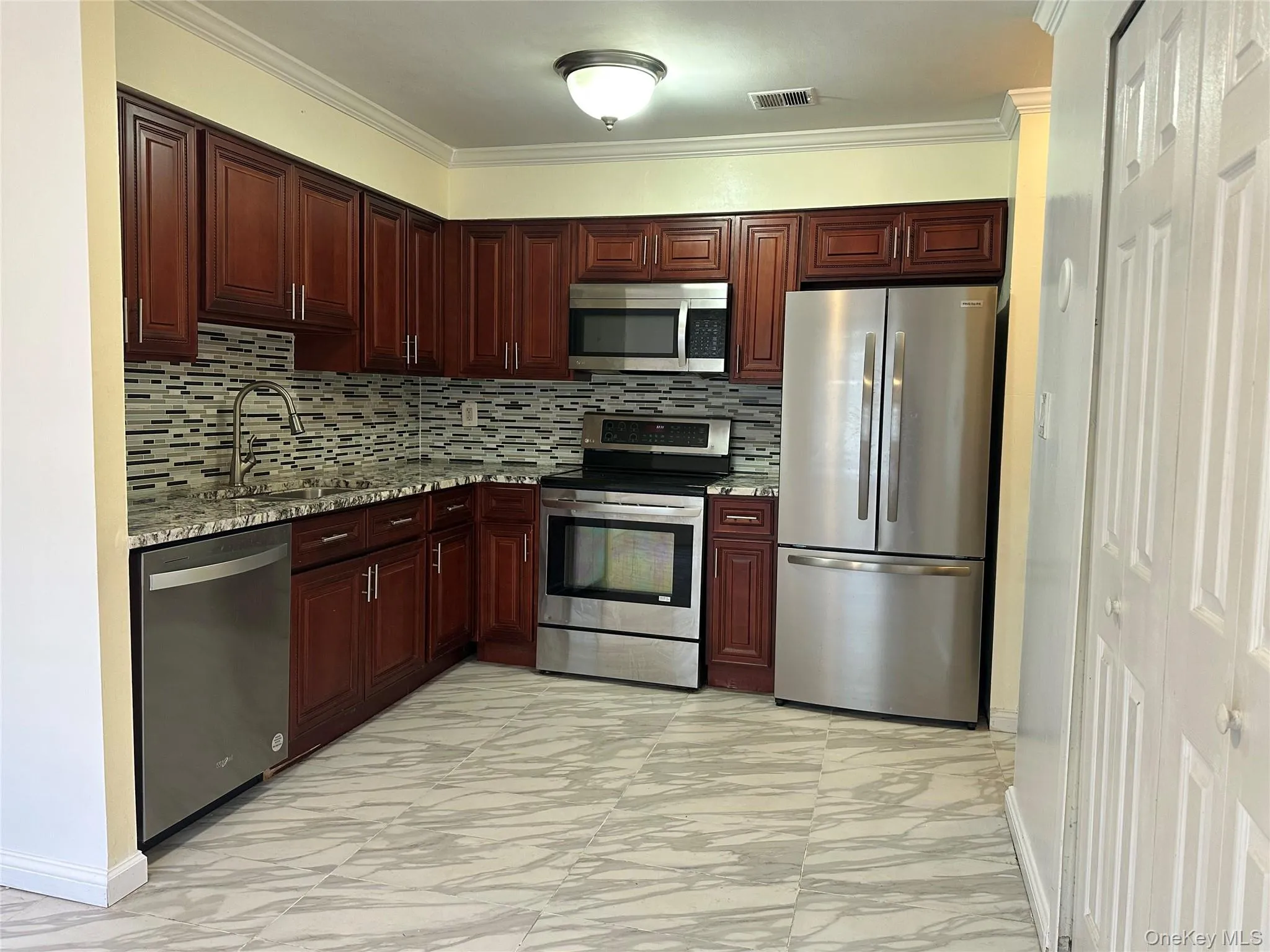 216 Springmeadow Drive, Islip, NY, 2 Bedrooms Bedrooms, 5 Rooms Rooms,1 BathroomBathrooms,Residential Lease,Idx,Springmeadow,0,944421 216 Springmeadow Drive, Islip, NY, 2 Bedrooms Bedrooms, 5 Rooms Rooms,1 BathroomBathrooms,Residential Lease,Idx,Springmeadow,0,944421