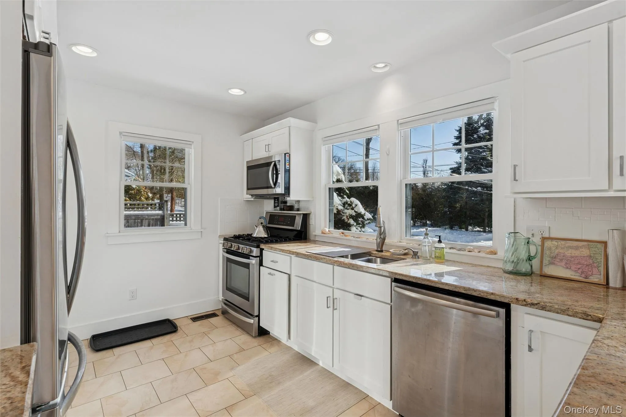 1240 West Road, Southold, NY, 3 Bedrooms Bedrooms, 7 Rooms Rooms,1 BathroomBathrooms,Residential Lease,For Rent,West,0,944489 1240 West Road, Southold, NY, 3 Bedrooms Bedrooms, 7 Rooms Rooms,1 BathroomBathrooms,Residential Lease,For Rent,West,0,944489