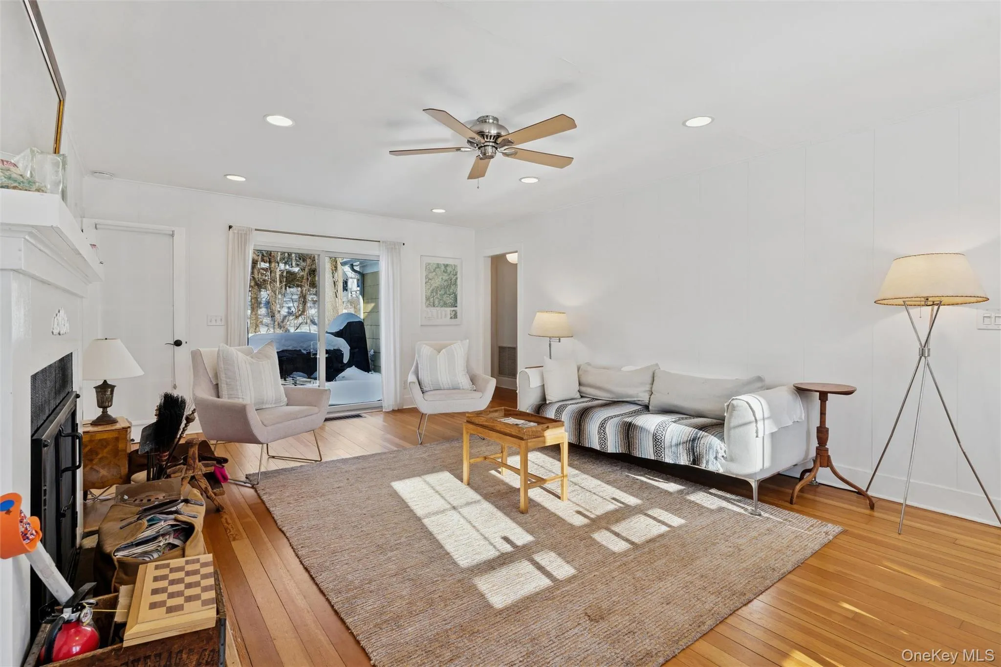 1240 West Road, Southold, NY, 3 Bedrooms Bedrooms, 7 Rooms Rooms,1 BathroomBathrooms,Residential Lease,For Rent,West,0,944489 1240 West Road, Southold, NY, 3 Bedrooms Bedrooms, 7 Rooms Rooms,1 BathroomBathrooms,Residential Lease,For Rent,West,0,944489