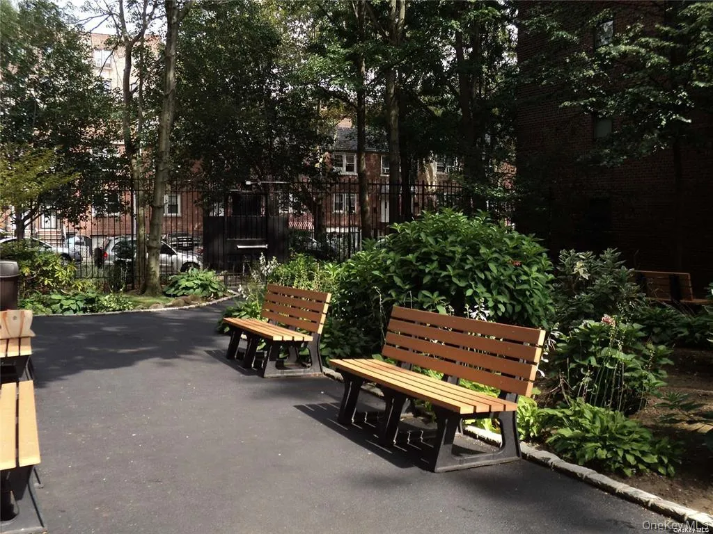 91-10 32 Avenue, New York, NY, 1 Bedroom Bedrooms, 5 Rooms Rooms,1 BathroomBathrooms,Residential Sale,For Rent,32,0,944565 91-10 32 Avenue, New York, NY, 1 Bedroom Bedrooms, 5 Rooms Rooms,1 BathroomBathrooms,Residential Sale,For Rent,32,0,944565