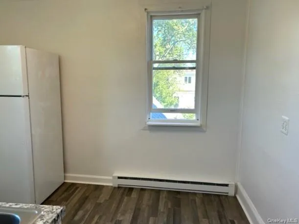 578 15th Street, Babylon, NY, 1 Bedroom Bedrooms, 4 Rooms Rooms,1 BathroomBathrooms,Residential Lease,Idx,15th,0,944646 578 15th Street, Babylon, NY, 1 Bedroom Bedrooms, 4 Rooms Rooms,1 BathroomBathrooms,Residential Lease,Idx,15th,0,944646