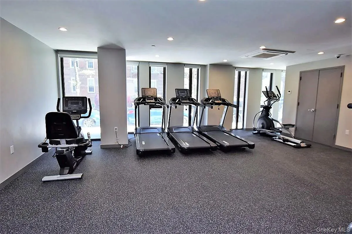 Exercise room with recessed lighting Exercise room with recessed lighting