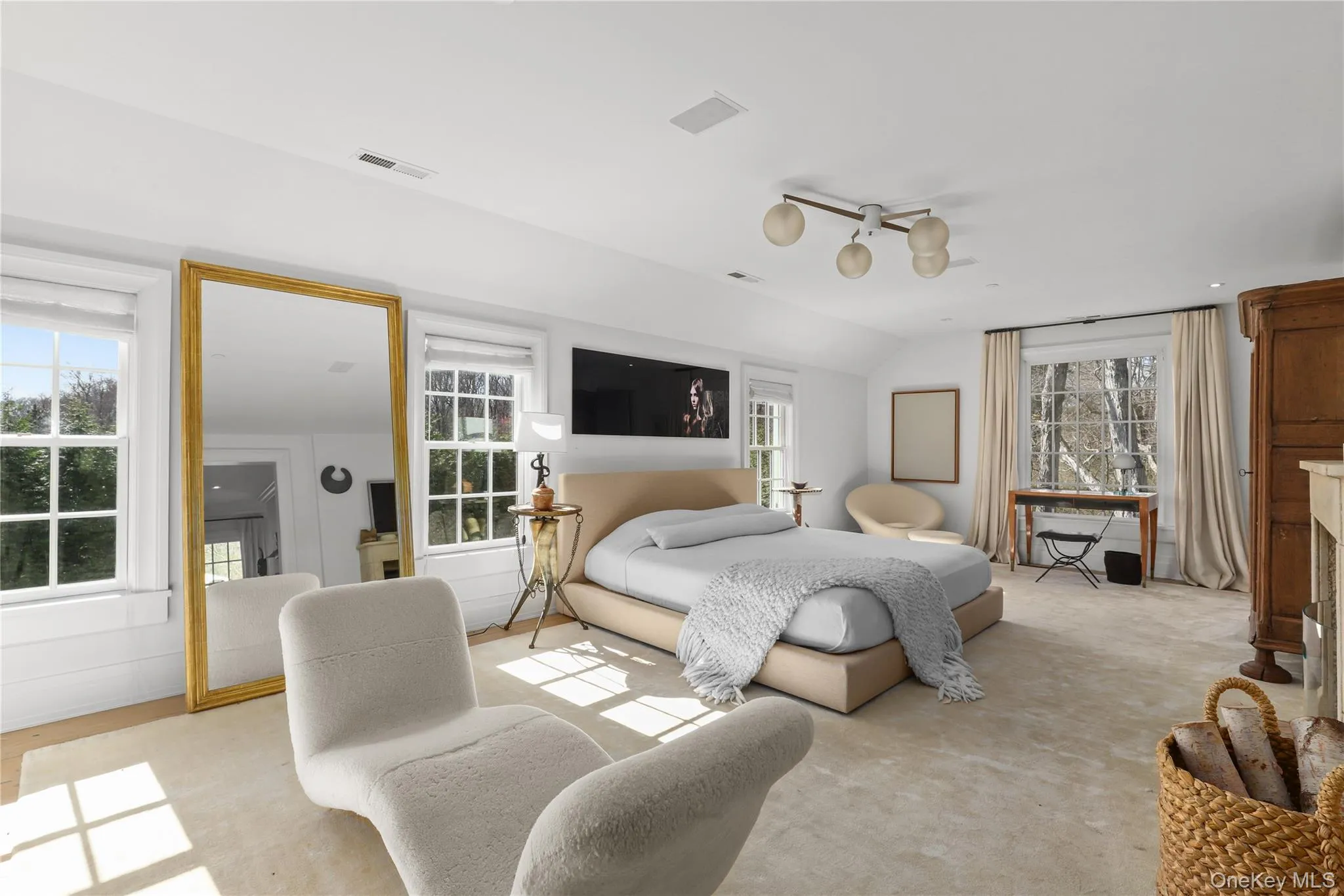 Primary bedroom/sitting room Primary bedroom/sitting room