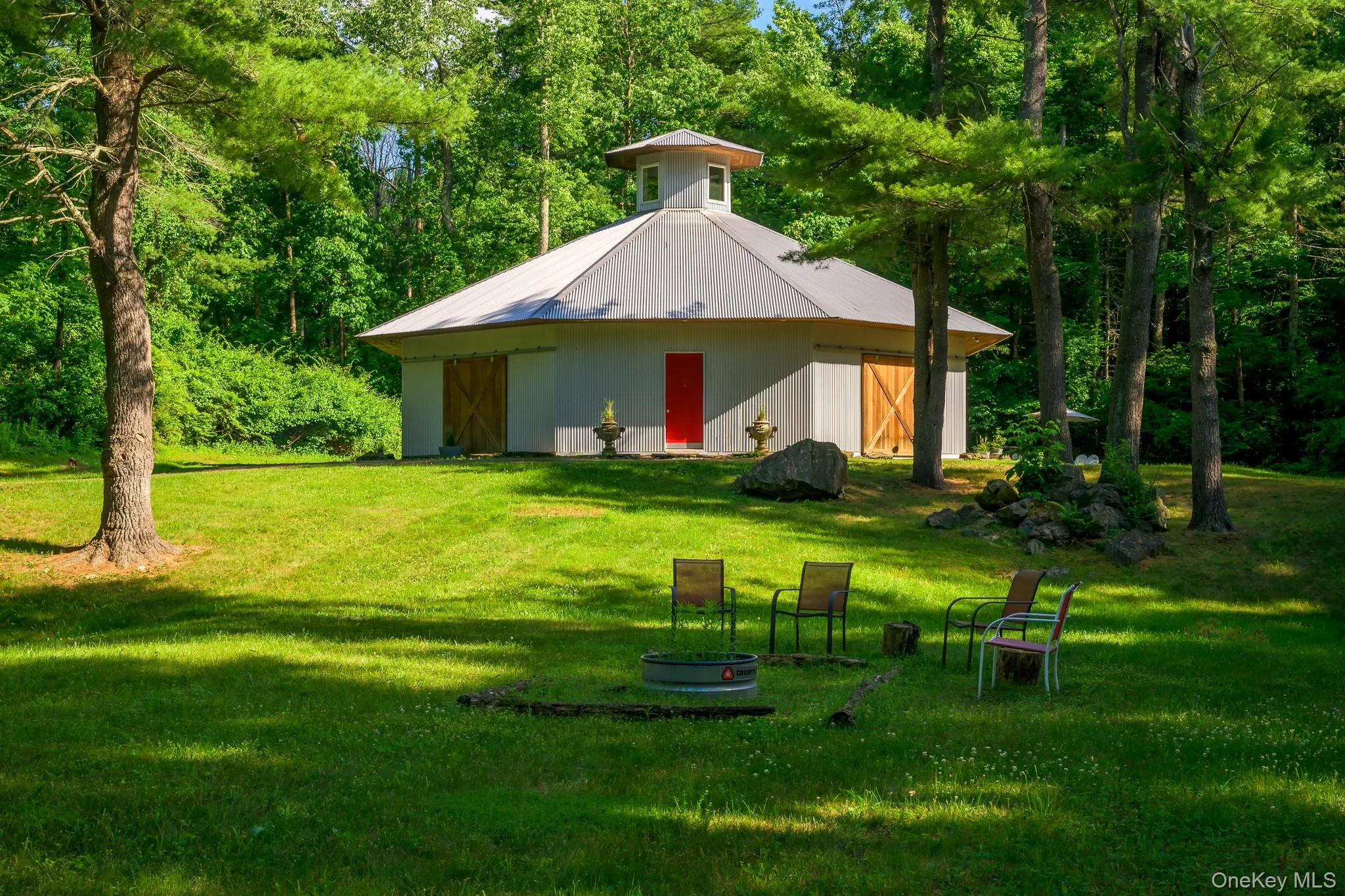 401 Collins Street, Hillsdale, NY, 1 Bedroom Bedrooms, 3 Rooms Rooms,2 BathroomsBathrooms,Residential,For Rent,Collins,0,944705 401 Collins Street, Hillsdale, NY, 1 Bedroom Bedrooms, 3 Rooms Rooms,2 BathroomsBathrooms,Residential,For Rent,Collins,0,944705