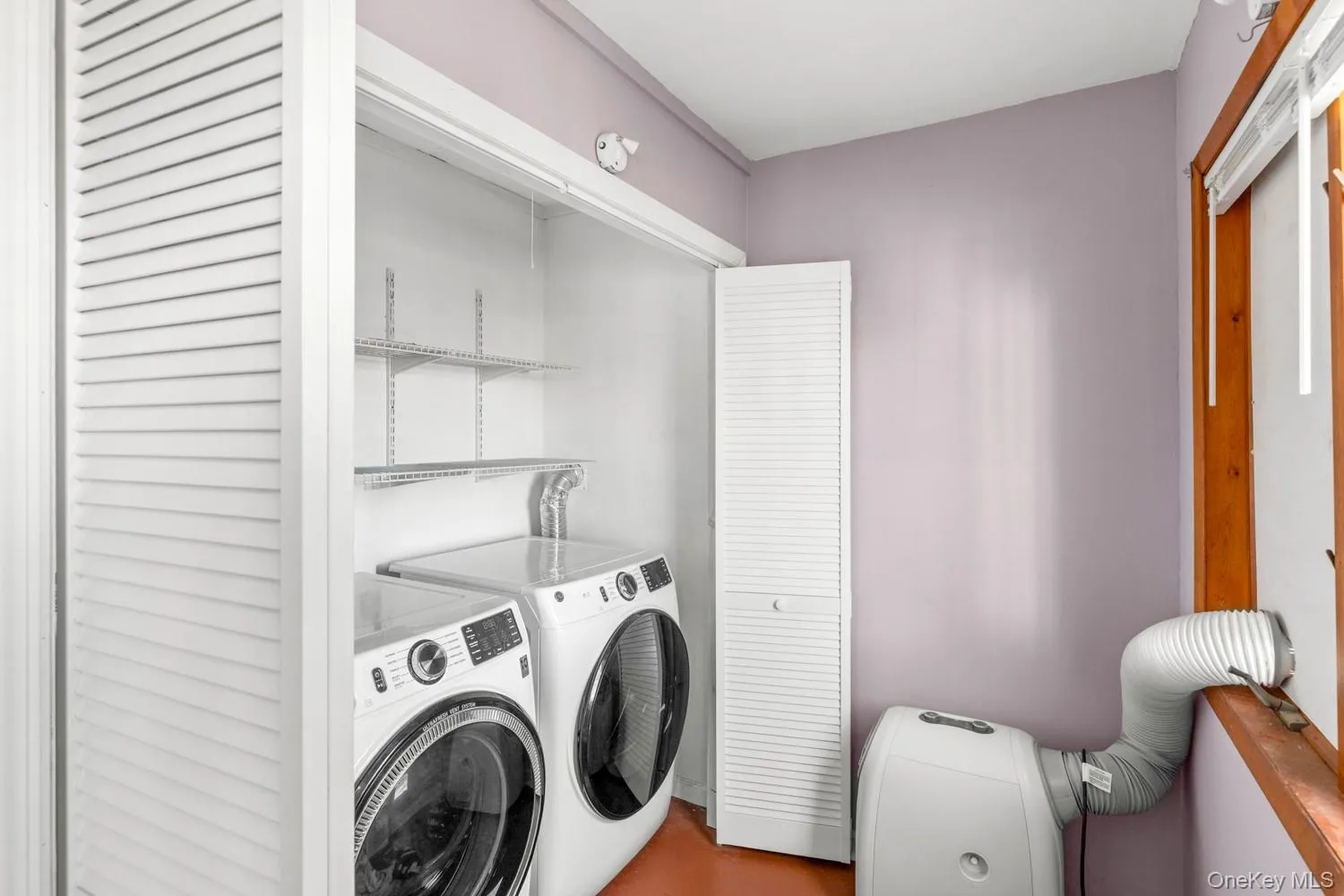 105A Muncy Avenue, Babylon, NY, 3 Bedrooms Bedrooms, 5 Rooms Rooms,1 BathroomBathrooms,Residential Lease,Idx,Muncy,0,944719 105A Muncy Avenue, Babylon, NY, 3 Bedrooms Bedrooms, 5 Rooms Rooms,1 BathroomBathrooms,Residential Lease,Idx,Muncy,0,944719