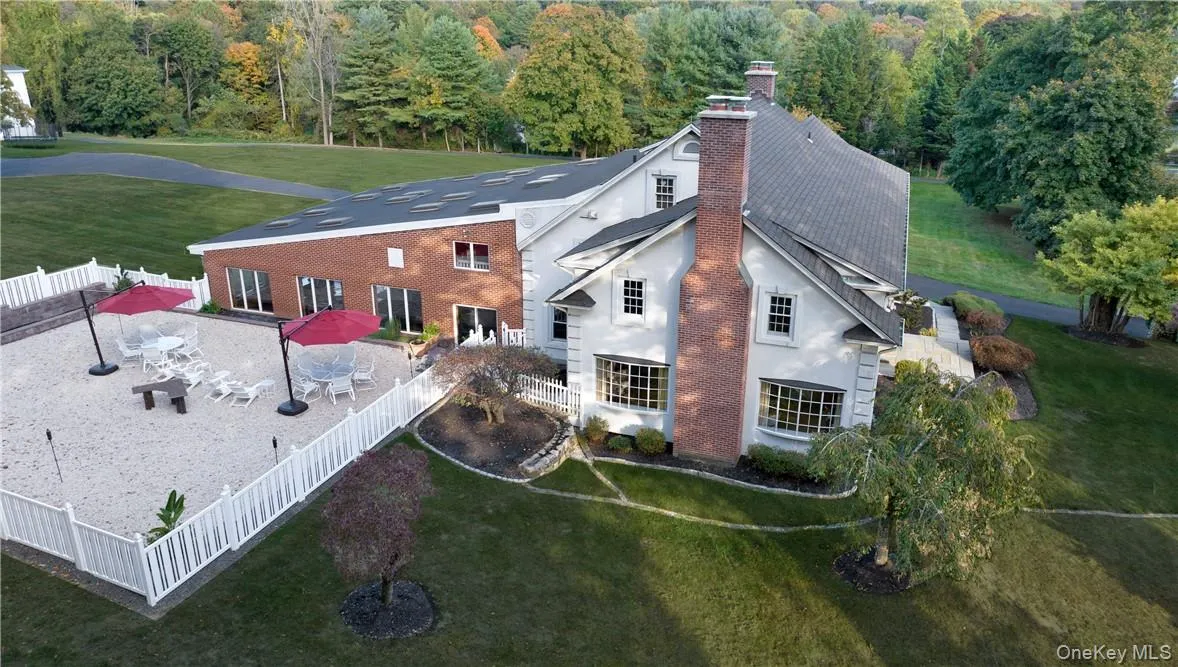 235 Bear Ridge Road, Mount Pleasant, NY, 6 Bedrooms Bedrooms, 14 Rooms Rooms,4 BathroomsBathrooms,Residential,For Rent,Bear Ridge,0,944741 235 Bear Ridge Road, Mount Pleasant, NY, 6 Bedrooms Bedrooms, 14 Rooms Rooms,4 BathroomsBathrooms,Residential,For Rent,Bear Ridge,0,944741