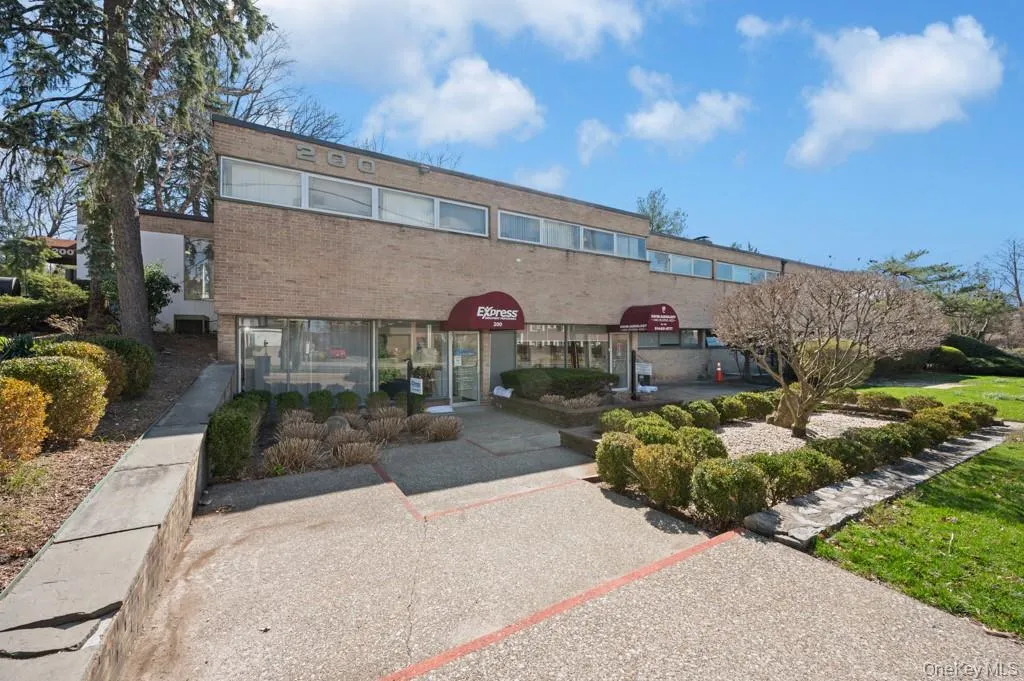 200 Broadway, Greenburgh, NY, ,Commercial Lease,Idx,Broadway,0,944750 200 Broadway, Greenburgh, NY, ,Commercial Lease,Idx,Broadway,0,944750