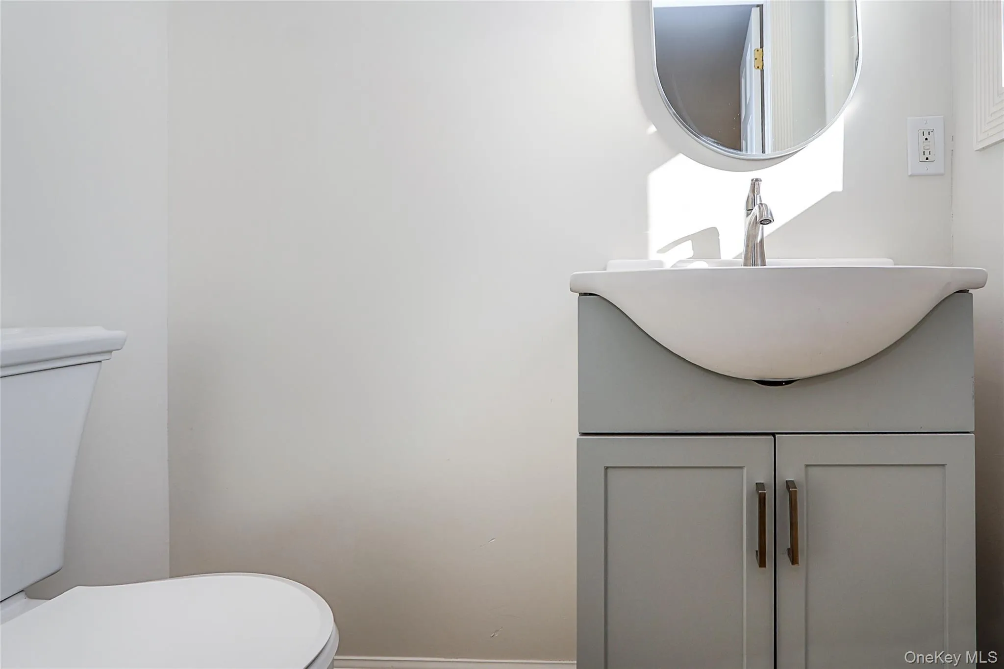 118 Birchwood Park Drive, Oyster Bay, NY, 4 Bedrooms Bedrooms, 9 Rooms Rooms,3 BathroomsBathrooms,Residential Lease,Idx,Birchwood Park,0,944776 118 Birchwood Park Drive, Oyster Bay, NY, 4 Bedrooms Bedrooms, 9 Rooms Rooms,3 BathroomsBathrooms,Residential Lease,Idx,Birchwood Park,0,944776