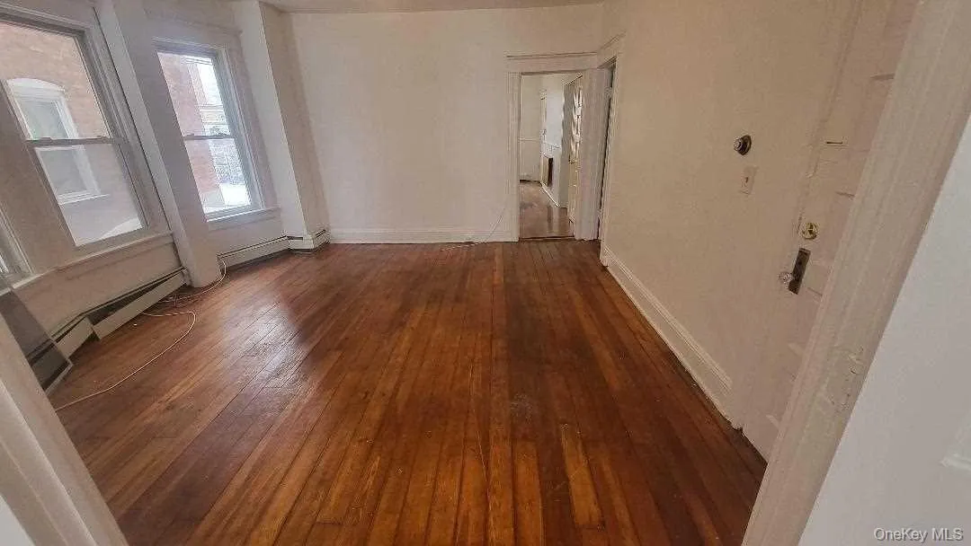 108 Winnikee Avenue, Poughkeepsie, NY, 3 Bedrooms Bedrooms, 5 Rooms Rooms,1 BathroomBathrooms,Residential Lease,Idx,Winnikee,0,944927 108 Winnikee Avenue, Poughkeepsie, NY, 3 Bedrooms Bedrooms, 5 Rooms Rooms,1 BathroomBathrooms,Residential Lease,Idx,Winnikee,0,944927