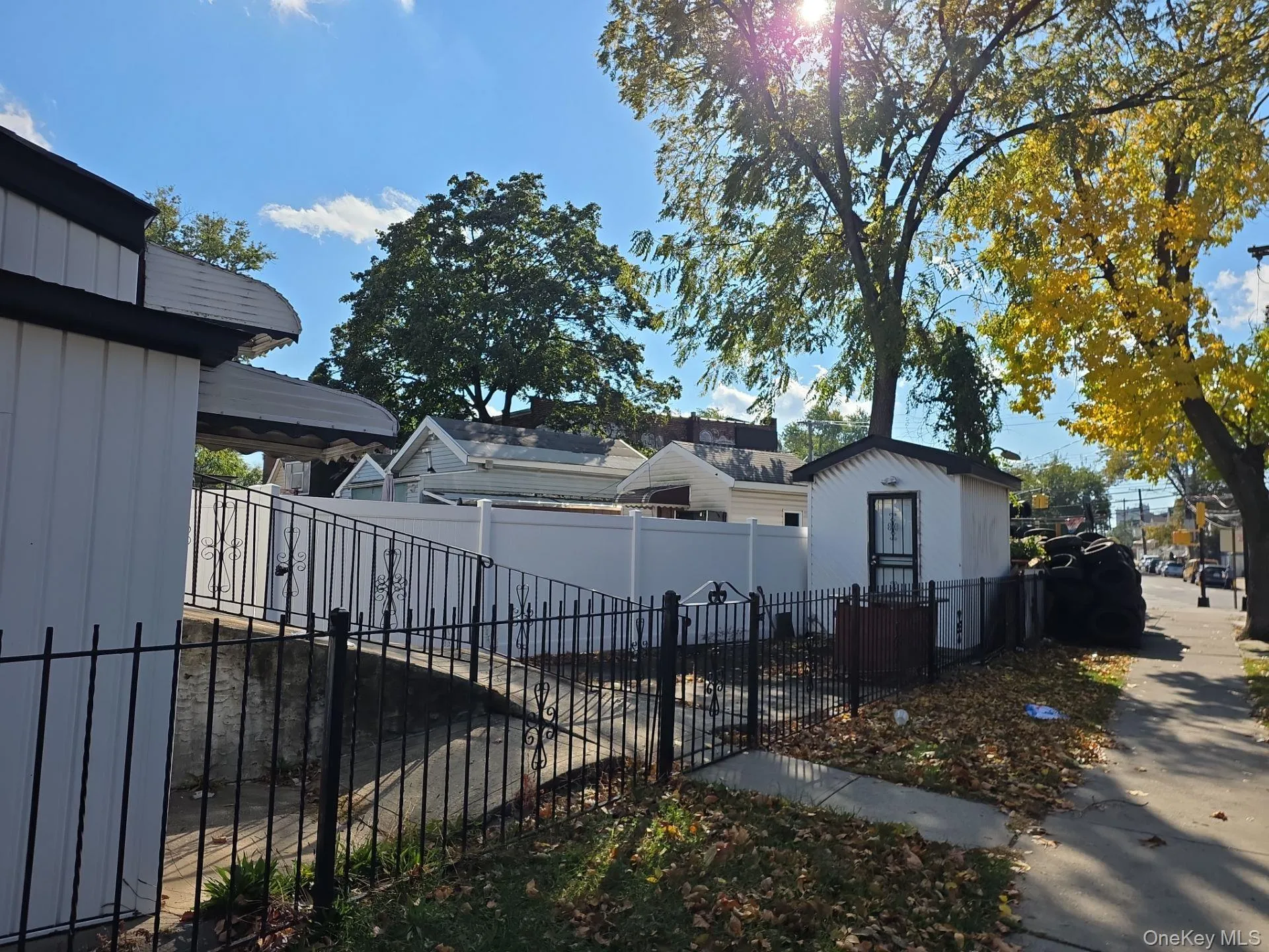 140-04 123rd Avenue, New York, NY, 2 Bedrooms Bedrooms, 5 Rooms Rooms,1 BathroomBathrooms,Residential Sale,For Rent,123rd,0,944929 140-04 123rd Avenue, New York, NY, 2 Bedrooms Bedrooms, 5 Rooms Rooms,1 BathroomBathrooms,Residential Sale,For Rent,123rd,0,944929