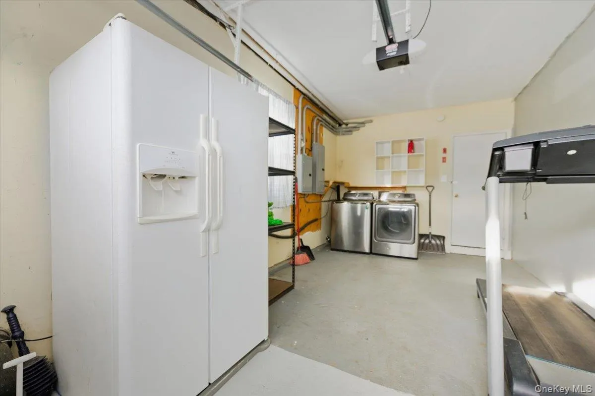 401 Walnut Street, Long Beach, NY, 3 Bedrooms Bedrooms, 7 Rooms Rooms,2 BathroomsBathrooms,Residential Lease,Idx,Walnut,0,944979 401 Walnut Street, Long Beach, NY, 3 Bedrooms Bedrooms, 7 Rooms Rooms,2 BathroomsBathrooms,Residential Lease,Idx,Walnut,0,944979