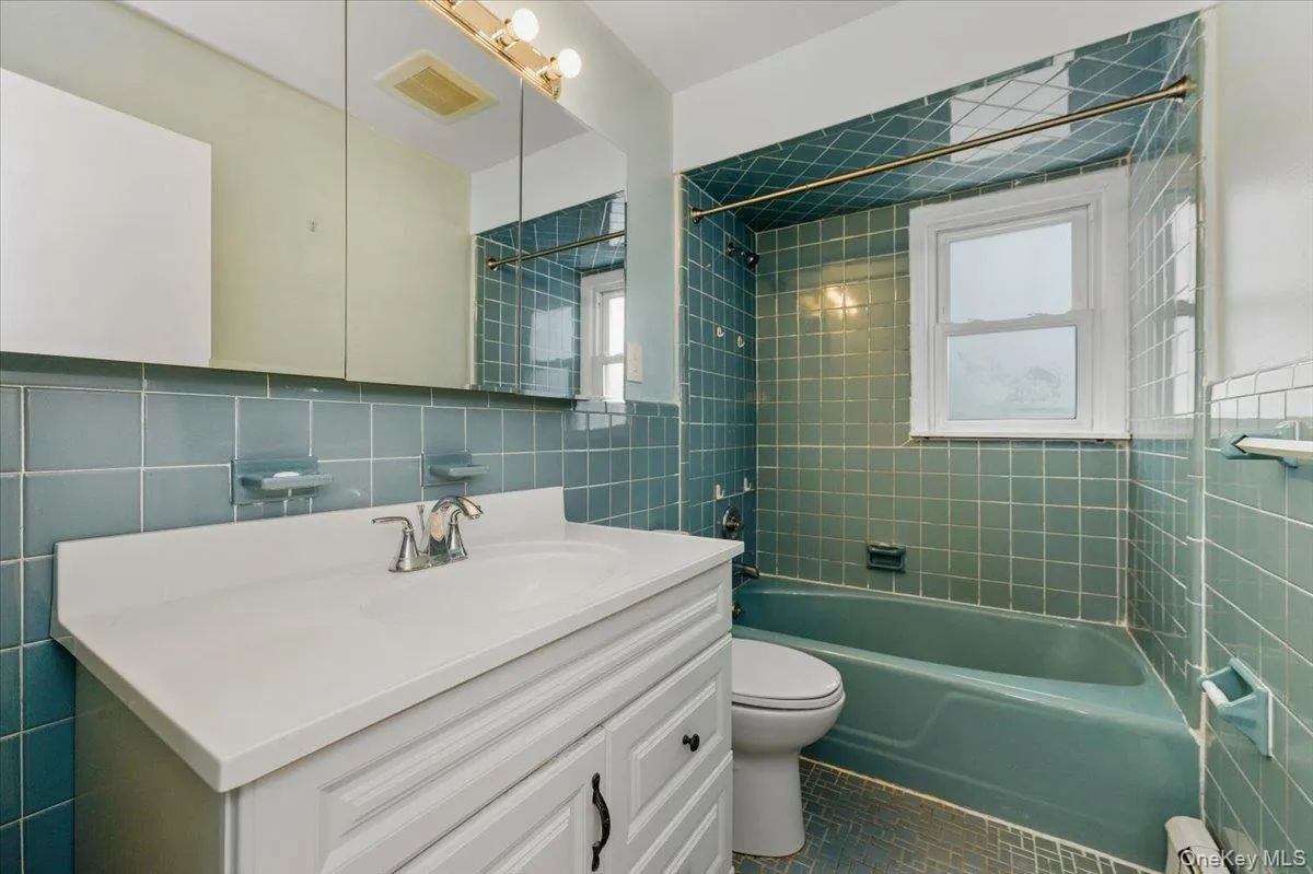 401 Walnut Street, Long Beach, NY, 3 Bedrooms Bedrooms, 7 Rooms Rooms,2 BathroomsBathrooms,Residential Lease,Idx,Walnut,0,944979 401 Walnut Street, Long Beach, NY, 3 Bedrooms Bedrooms, 7 Rooms Rooms,2 BathroomsBathrooms,Residential Lease,Idx,Walnut,0,944979