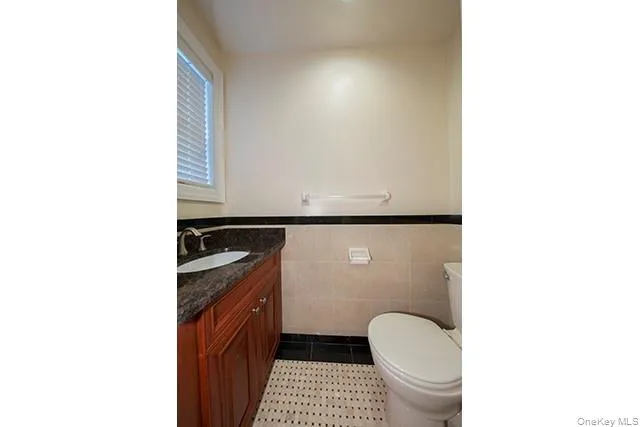 1 Villa D'est Drive, Brookhaven, NY, 2 Bedrooms Bedrooms, 5 Rooms Rooms,1 BathroomBathrooms,Residential Lease,Idx,Villa D'est,0,945015 1 Villa D'est Drive, Brookhaven, NY, 2 Bedrooms Bedrooms, 5 Rooms Rooms,1 BathroomBathrooms,Residential Lease,Idx,Villa D'est,0,945015