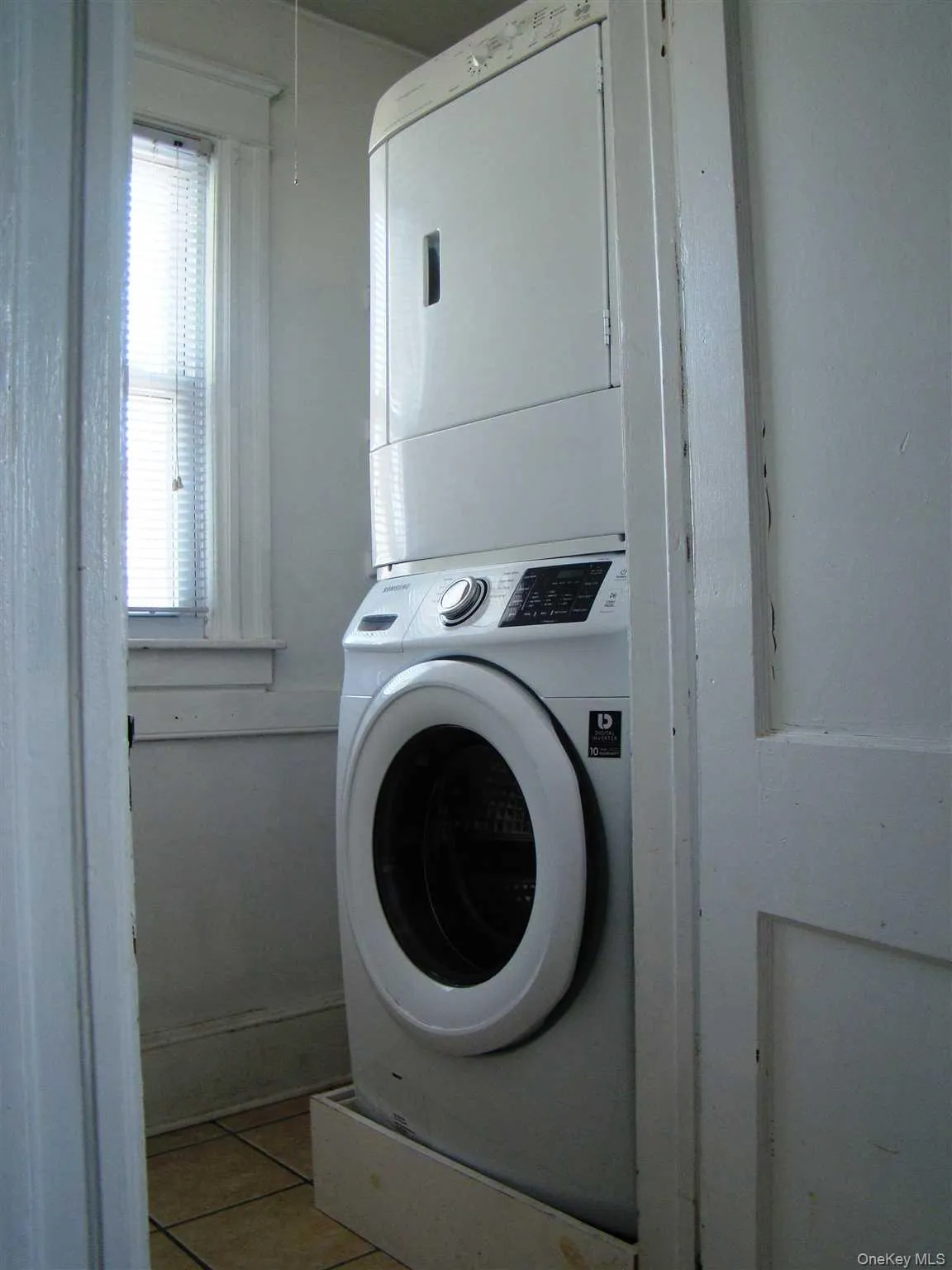 2 Worrall Avenue, Poughkeepsie, NY, 2 Bedrooms Bedrooms, 5 Rooms Rooms,1 BathroomBathrooms,Residential Lease,Idx,Worrall,0,945039 2 Worrall Avenue, Poughkeepsie, NY, 2 Bedrooms Bedrooms, 5 Rooms Rooms,1 BathroomBathrooms,Residential Lease,Idx,Worrall,0,945039