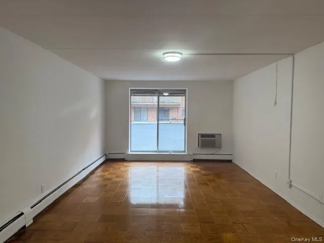 100 Clinton Avenue, North Hempstead, NY, 1 Bedroom Bedrooms, 4 Rooms Rooms,1 BathroomBathrooms,Residential,For Rent,Clinton,0,945050 100 Clinton Avenue, North Hempstead, NY, 1 Bedroom Bedrooms, 4 Rooms Rooms,1 BathroomBathrooms,Residential,For Rent,Clinton,0,945050