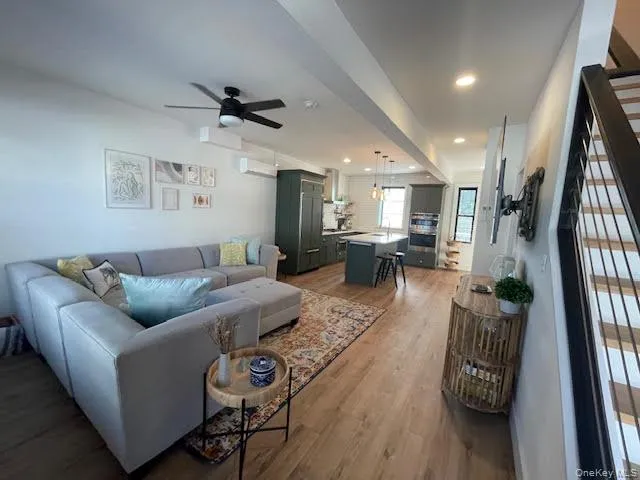 12 South Street, Beacon, NY, 3 Bedrooms Bedrooms, 6 Rooms Rooms,1 BathroomBathrooms,Residential Lease,Idx,South,0,945082 12 South Street, Beacon, NY, 3 Bedrooms Bedrooms, 6 Rooms Rooms,1 BathroomBathrooms,Residential Lease,Idx,South,0,945082