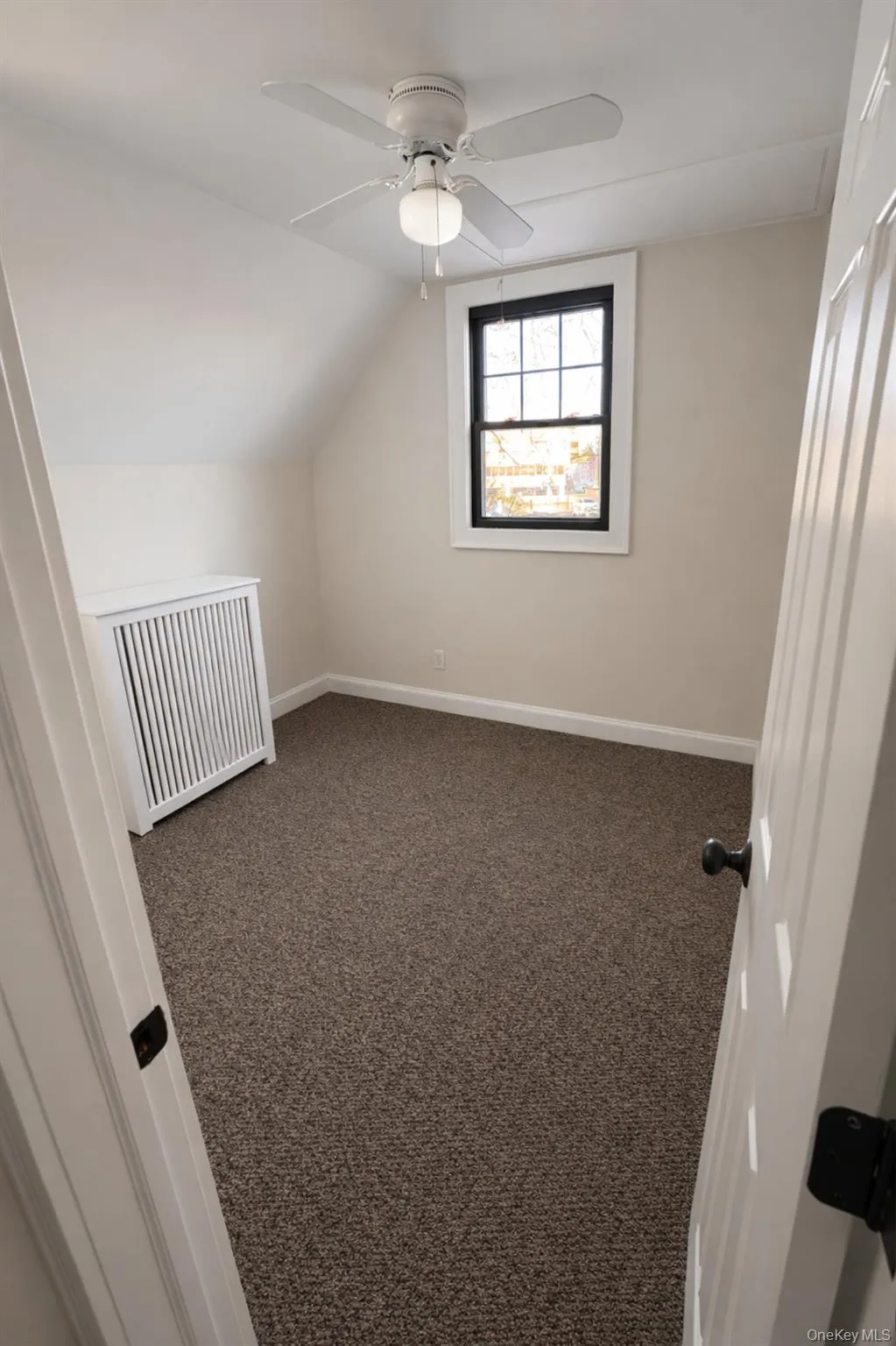 41 Centre Avenue, Hempstead, NY, 3 Bedrooms Bedrooms, 5 Rooms Rooms,1 BathroomBathrooms,Residential Lease,For Rent,Centre,0,945086 41 Centre Avenue, Hempstead, NY, 3 Bedrooms Bedrooms, 5 Rooms Rooms,1 BathroomBathrooms,Residential Lease,For Rent,Centre,0,945086
