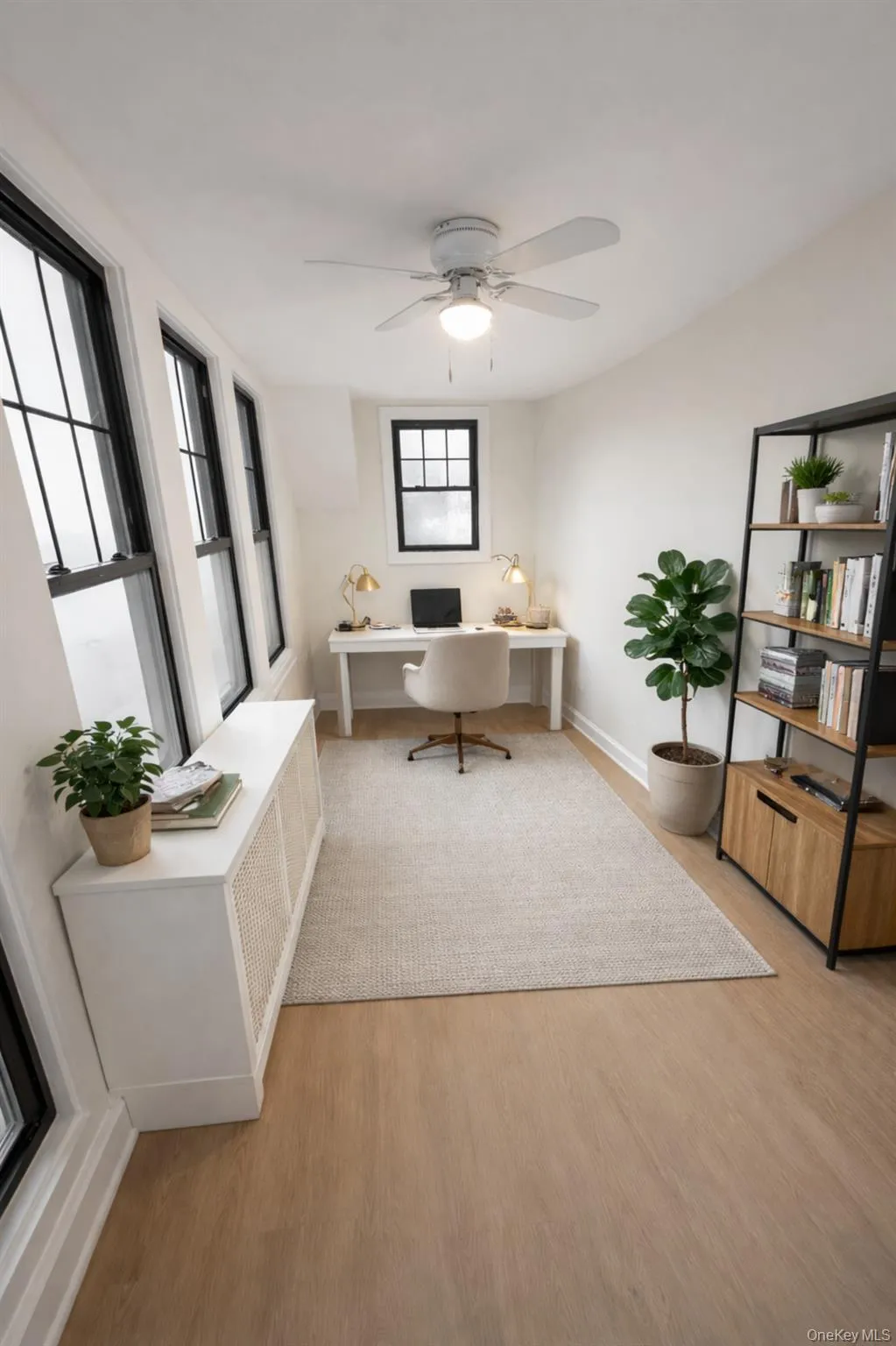 41 Centre Avenue, Hempstead, NY, 3 Bedrooms Bedrooms, 5 Rooms Rooms,1 BathroomBathrooms,Residential Lease,For Rent,Centre,0,945086 41 Centre Avenue, Hempstead, NY, 3 Bedrooms Bedrooms, 5 Rooms Rooms,1 BathroomBathrooms,Residential Lease,For Rent,Centre,0,945086