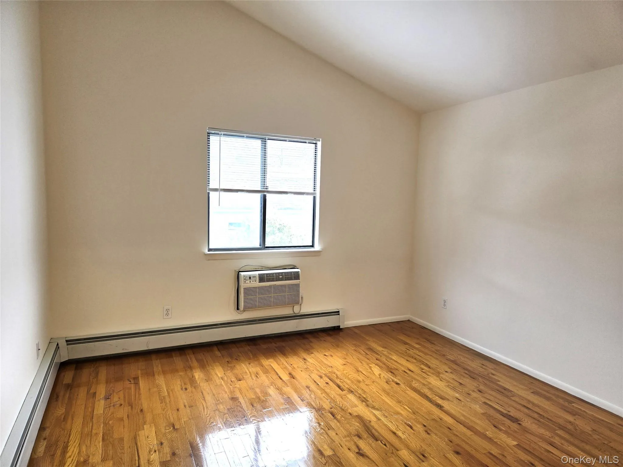 PBR w/bath PBR w/bath