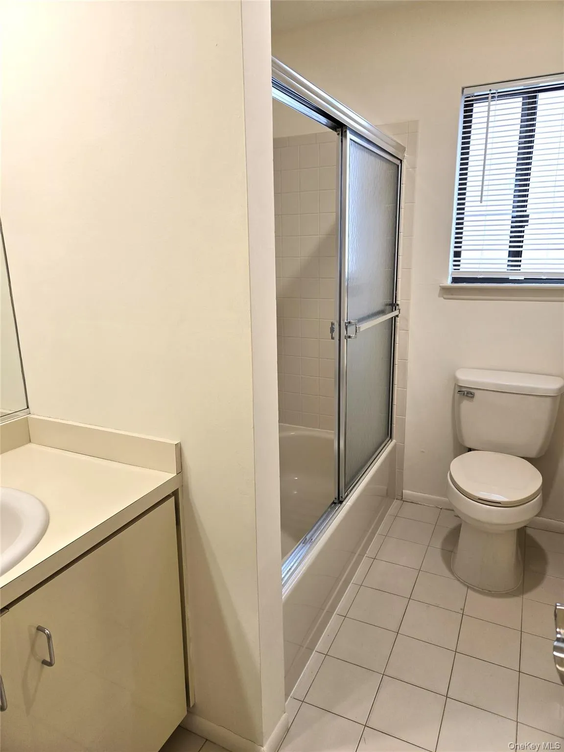 90 Graywood Road, North Hempstead, NY, 4 Bedrooms Bedrooms, 8 Rooms Rooms,3 BathroomsBathrooms,Residential Lease,Idx,Graywood,0,945115 90 Graywood Road, North Hempstead, NY, 4 Bedrooms Bedrooms, 8 Rooms Rooms,3 BathroomsBathrooms,Residential Lease,Idx,Graywood,0,945115