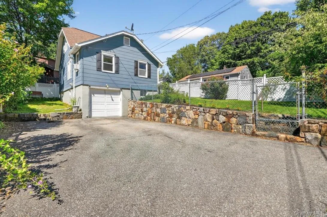 Driveway parking for four cars, plus garage plus on street parking ready for all your guests at for your housewarming party Driveway parking for four cars, plus garage plus on street parking ready for all your guests at for your housewarming party