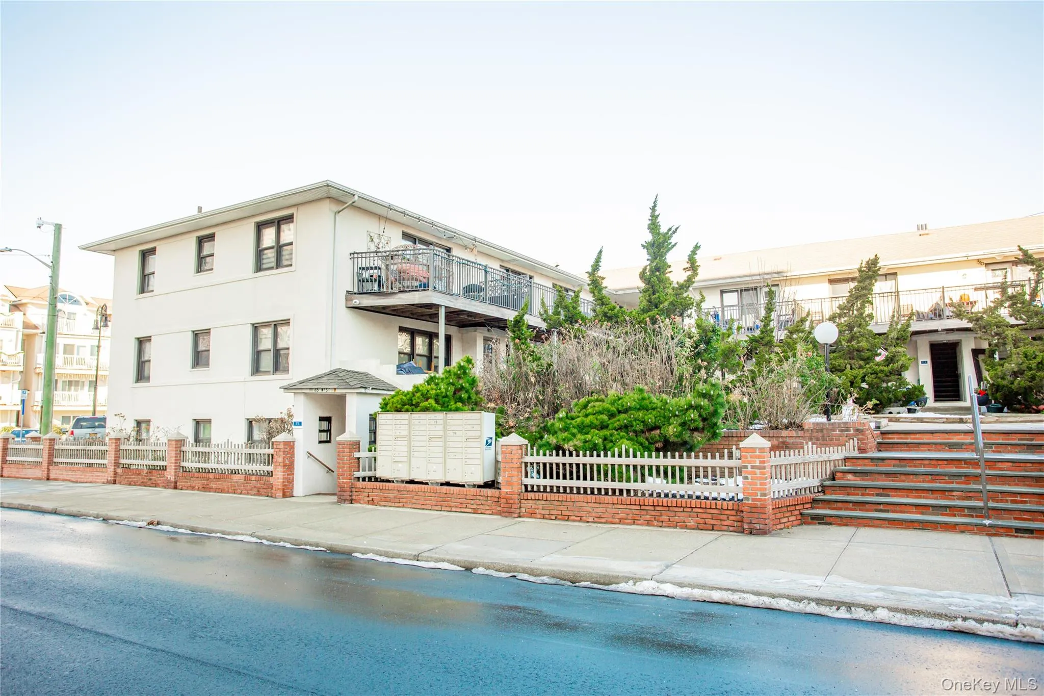 View of apartment building / complex View of apartment building / complex