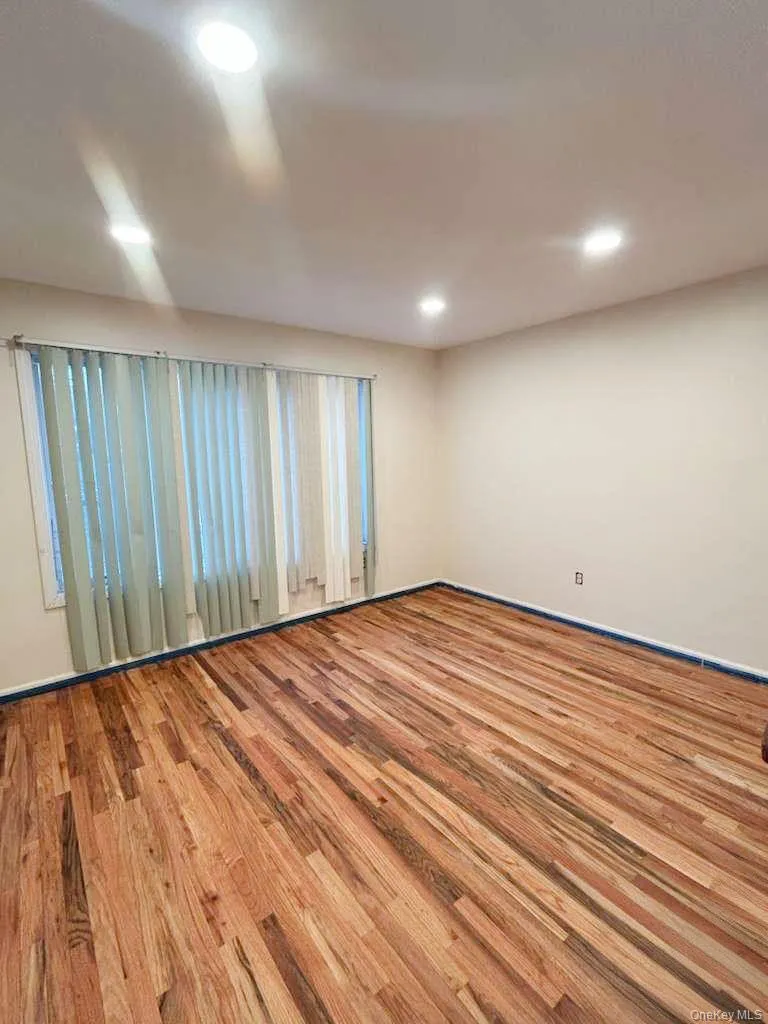 20 Courtney Place, Yonkers, NY, 1 Bedroom Bedrooms, 3 Rooms Rooms,1 BathroomBathrooms,Residential Lease,Idx,Courtney,0,945180 20 Courtney Place, Yonkers, NY, 1 Bedroom Bedrooms, 3 Rooms Rooms,1 BathroomBathrooms,Residential Lease,Idx,Courtney,0,945180