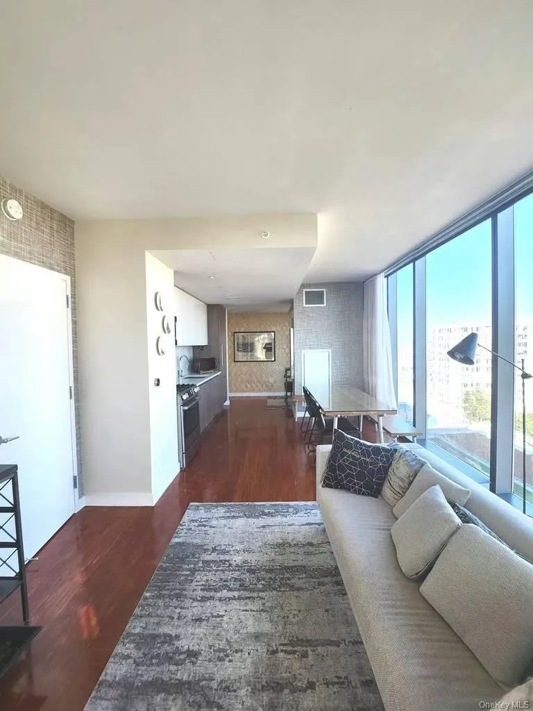 131-01 40th Road, New York, NY, 2 Bedrooms Bedrooms, 5 Rooms Rooms,2 BathroomsBathrooms,Residential,For Rent,40th,0,945187 131-01 40th Road, New York, NY, 2 Bedrooms Bedrooms, 5 Rooms Rooms,2 BathroomsBathrooms,Residential,For Rent,40th,0,945187